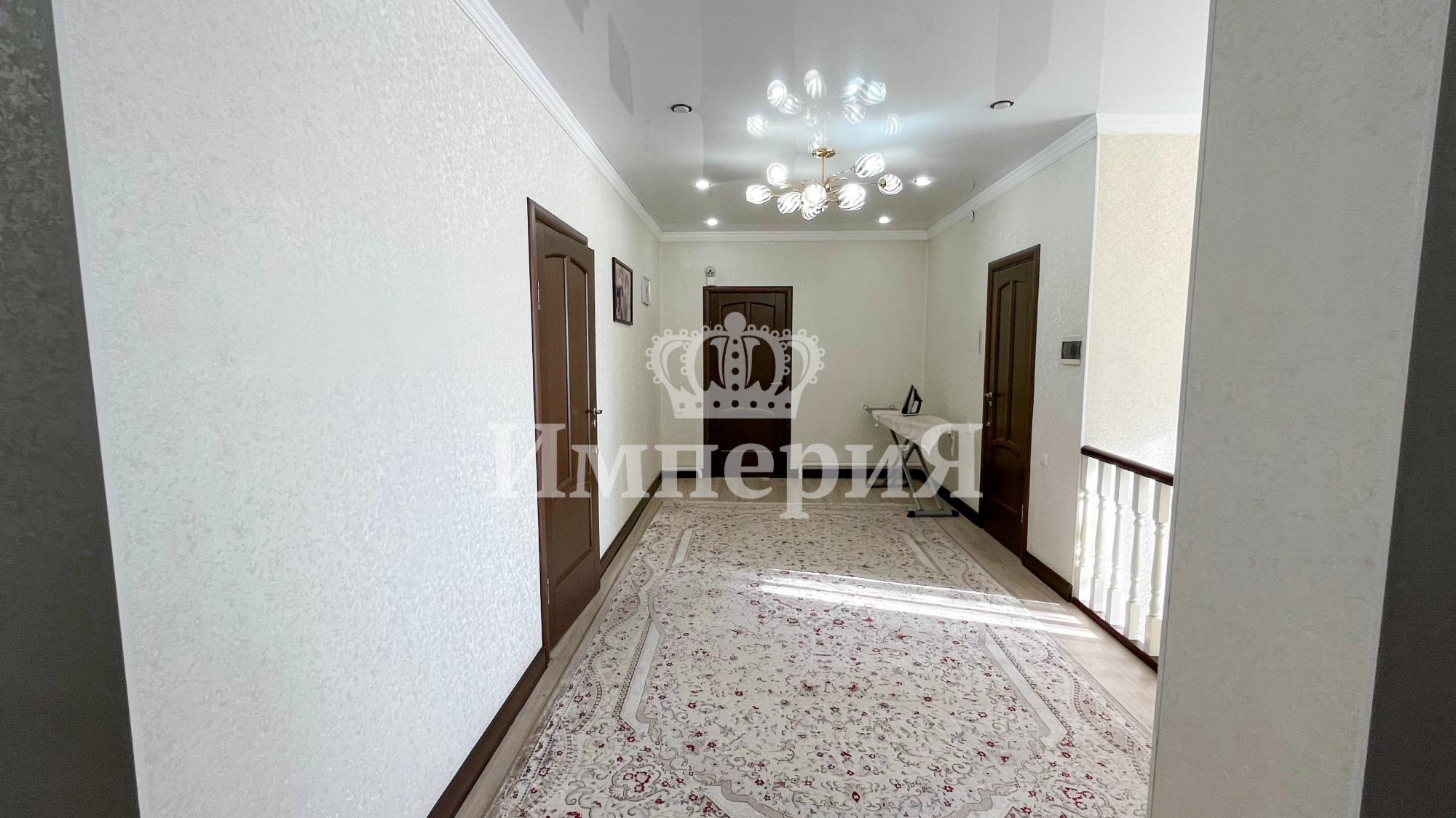 7-комнантный квартира, 293.1 м²,Есенберлина за 120 000 000