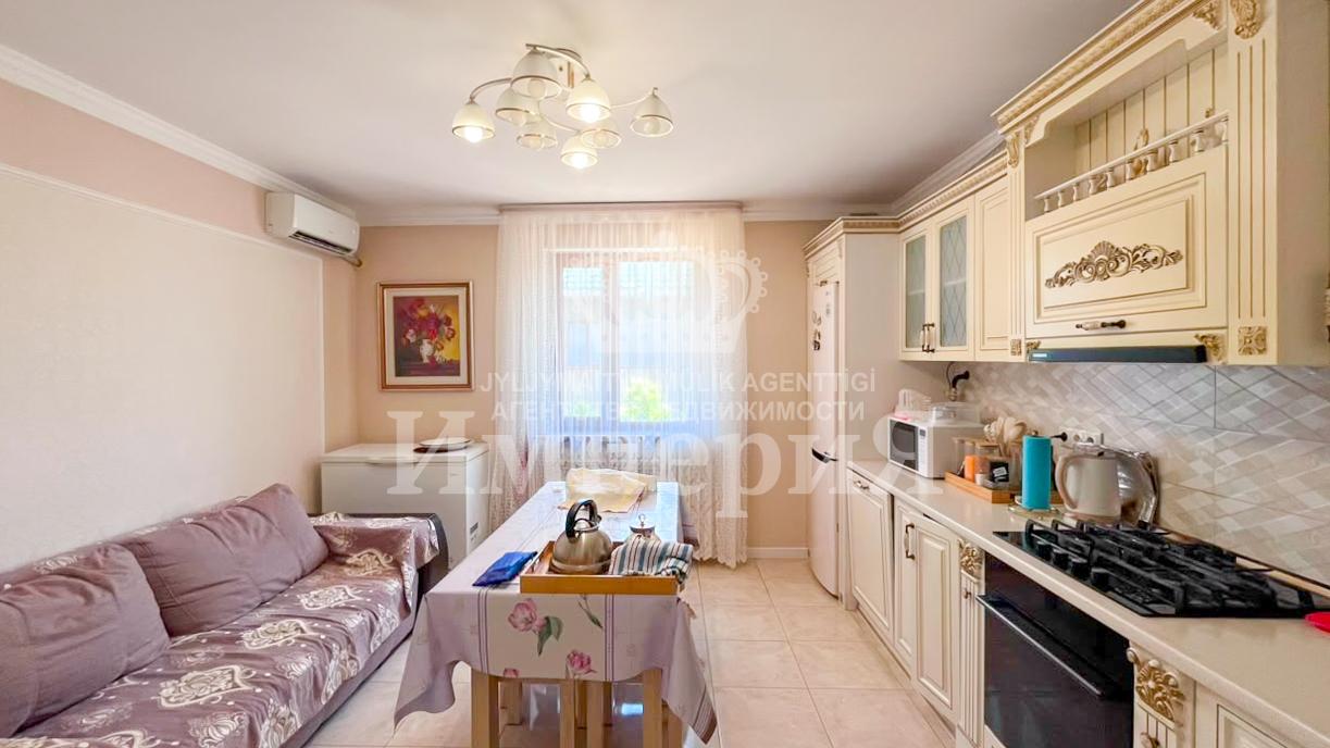 4-комнантный квартира, 132.3 м²,Кок Жазык за 44 000 000