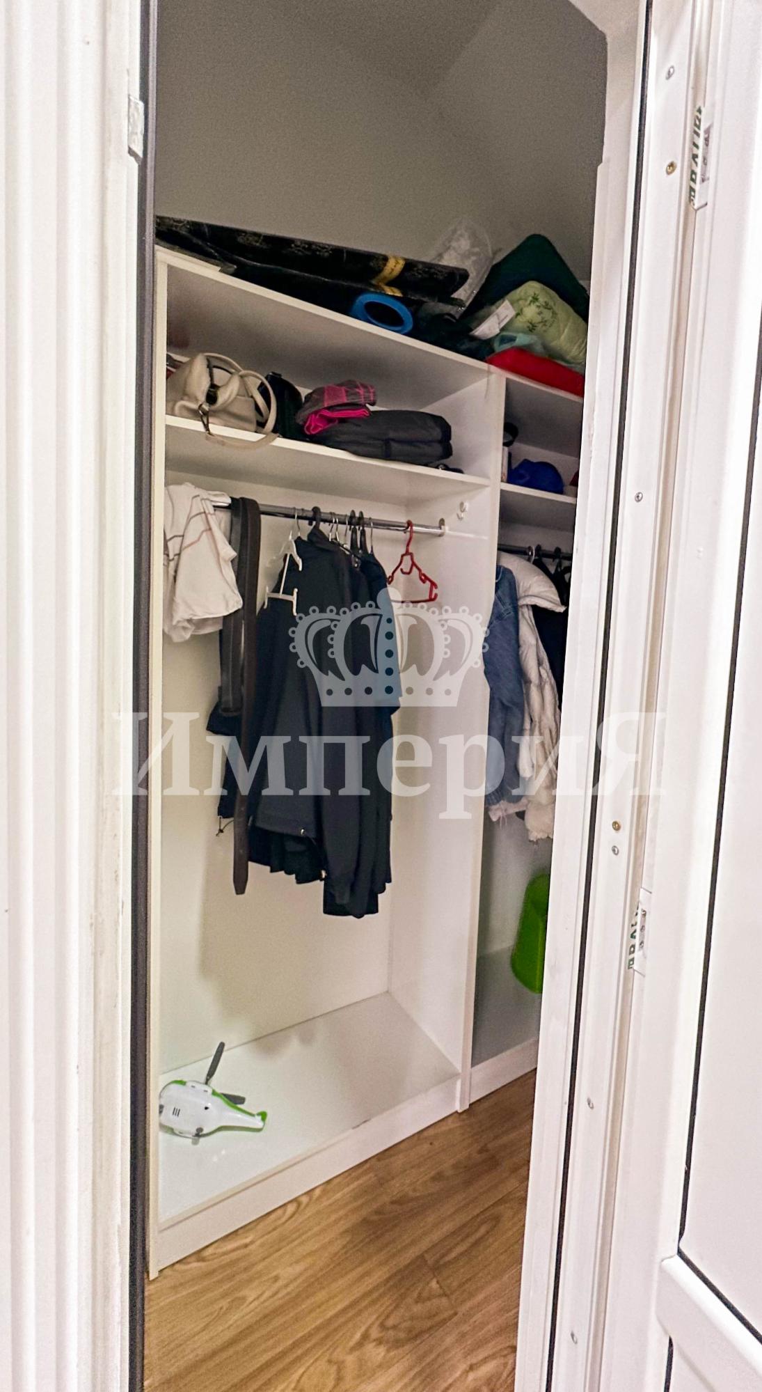 5-комнантная квартира, 176.0 м²,Назарбаева за 51 000 000