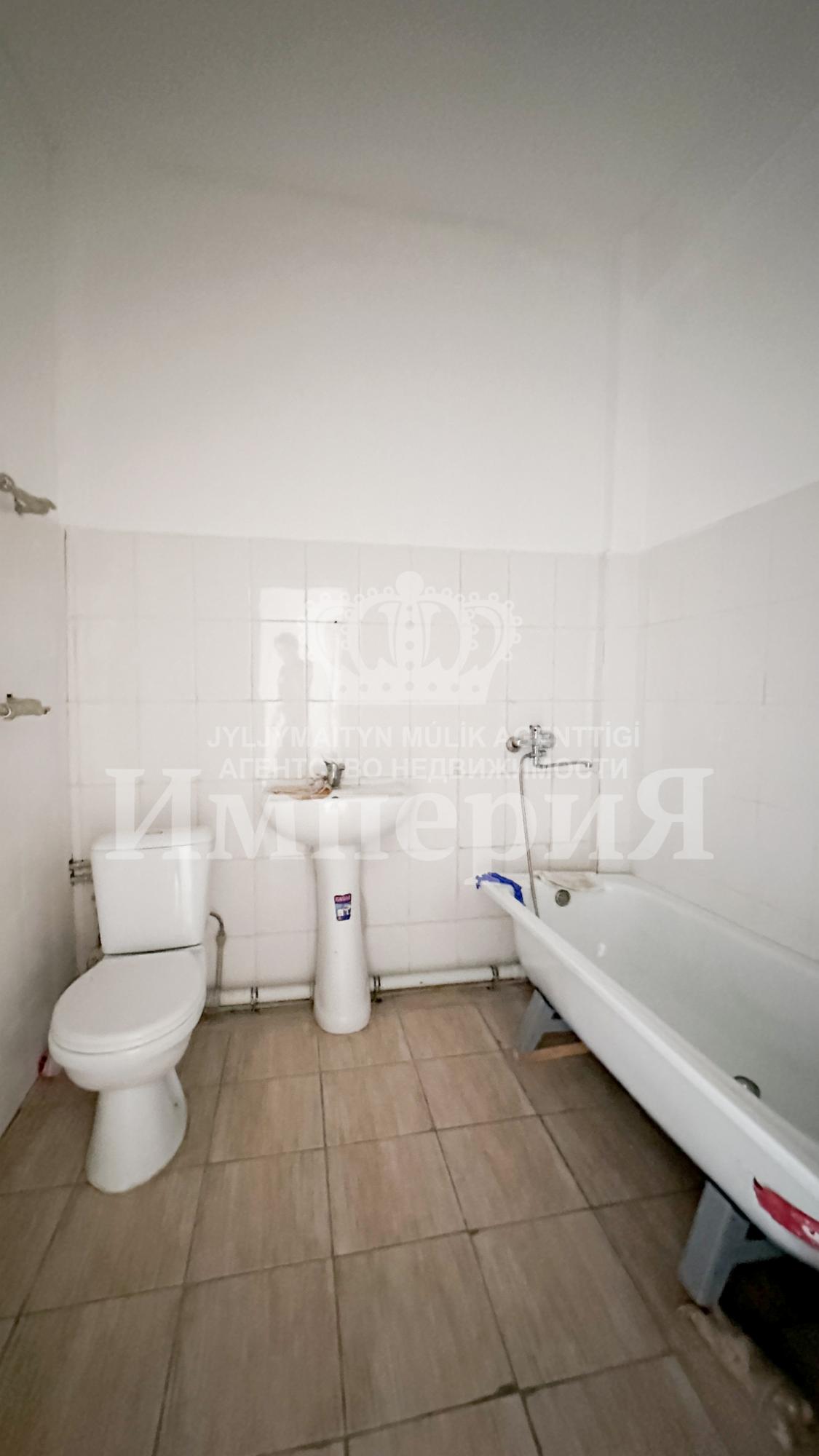 5-комнантная квартира, 227.0 м²,Каратал за 55 000 000