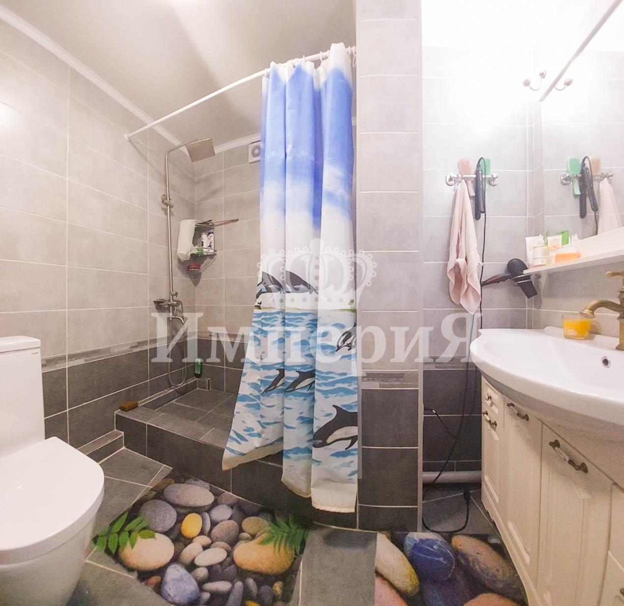 5-комнантная квартира, 97.0 м²,Толебаева за 34 000 000