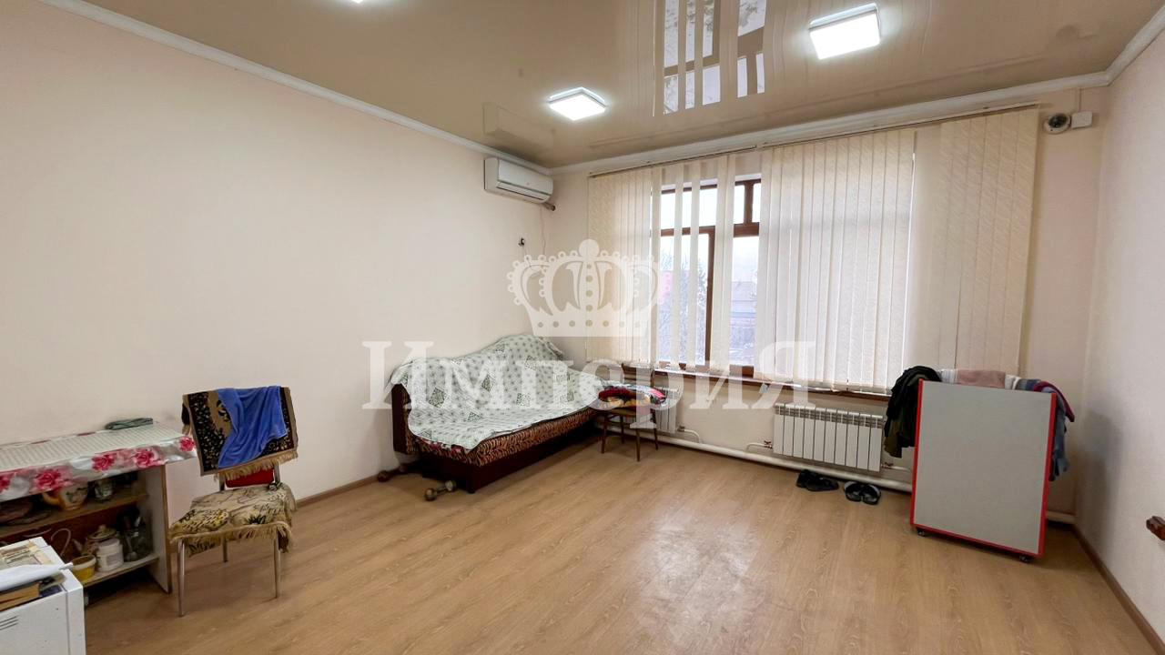 6-комнантный квартира, 540.0 м²,Кадыржанова за 160 000 000