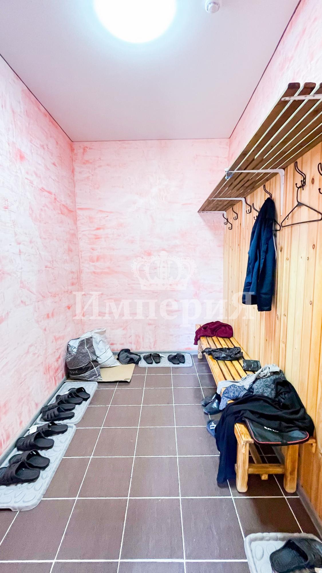 12-комнантный квартира, 370.0 м²,Чкалова за 100 000 000