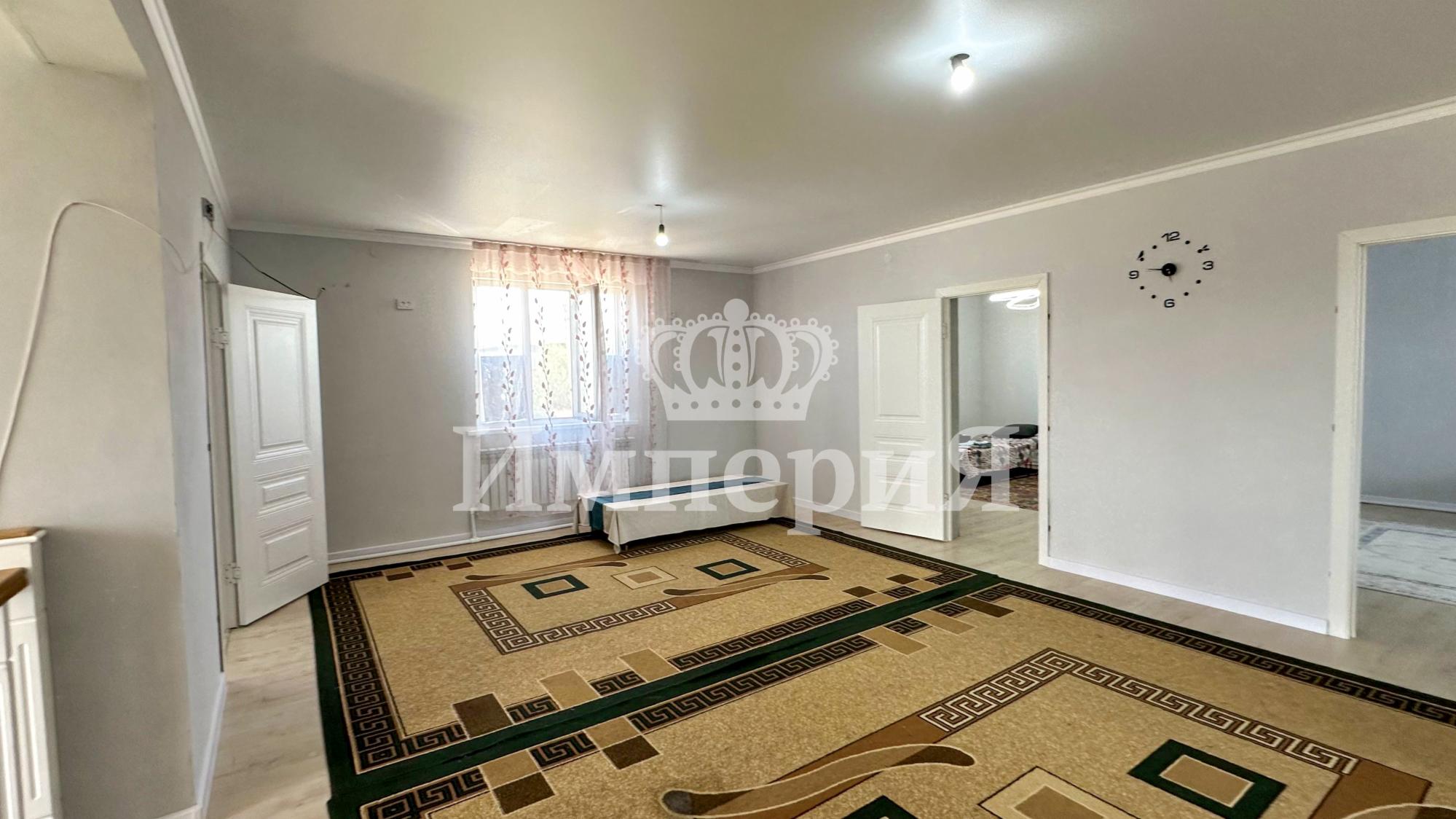 8-комнантный квартира, 137.0 м²,Абубакирова за 55 000 000