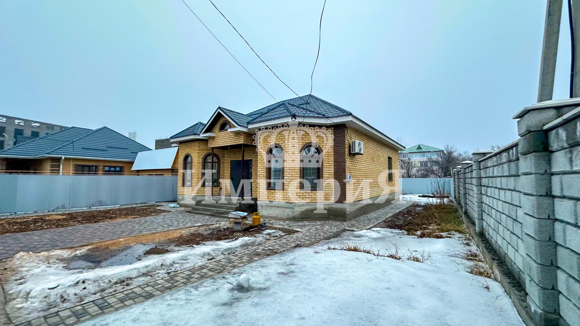 4-комнантная квартира, 170.0 м²,Сапиева за 65 000 000