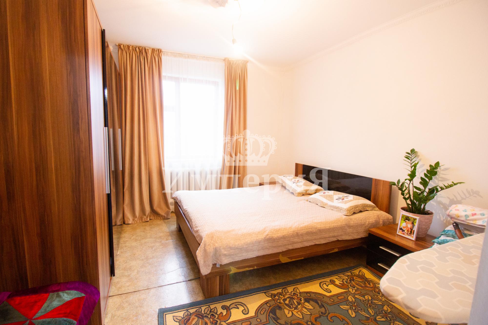 4-комнантный квартира, 107.0 м²,Сыртанова за 38 000 000