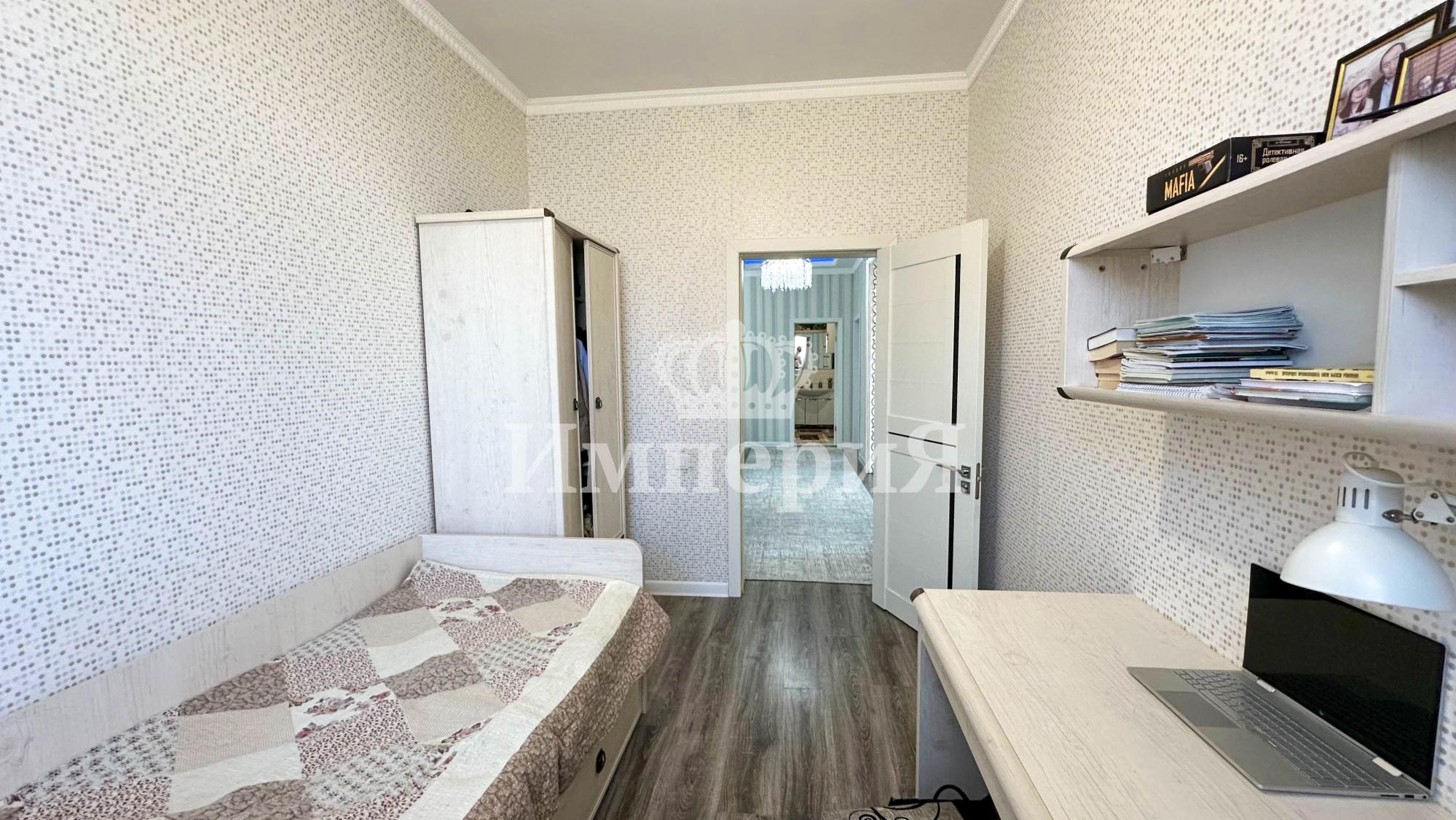 6-комнантный квартира, 160.0 м²,Есенберлина за 65 000 000