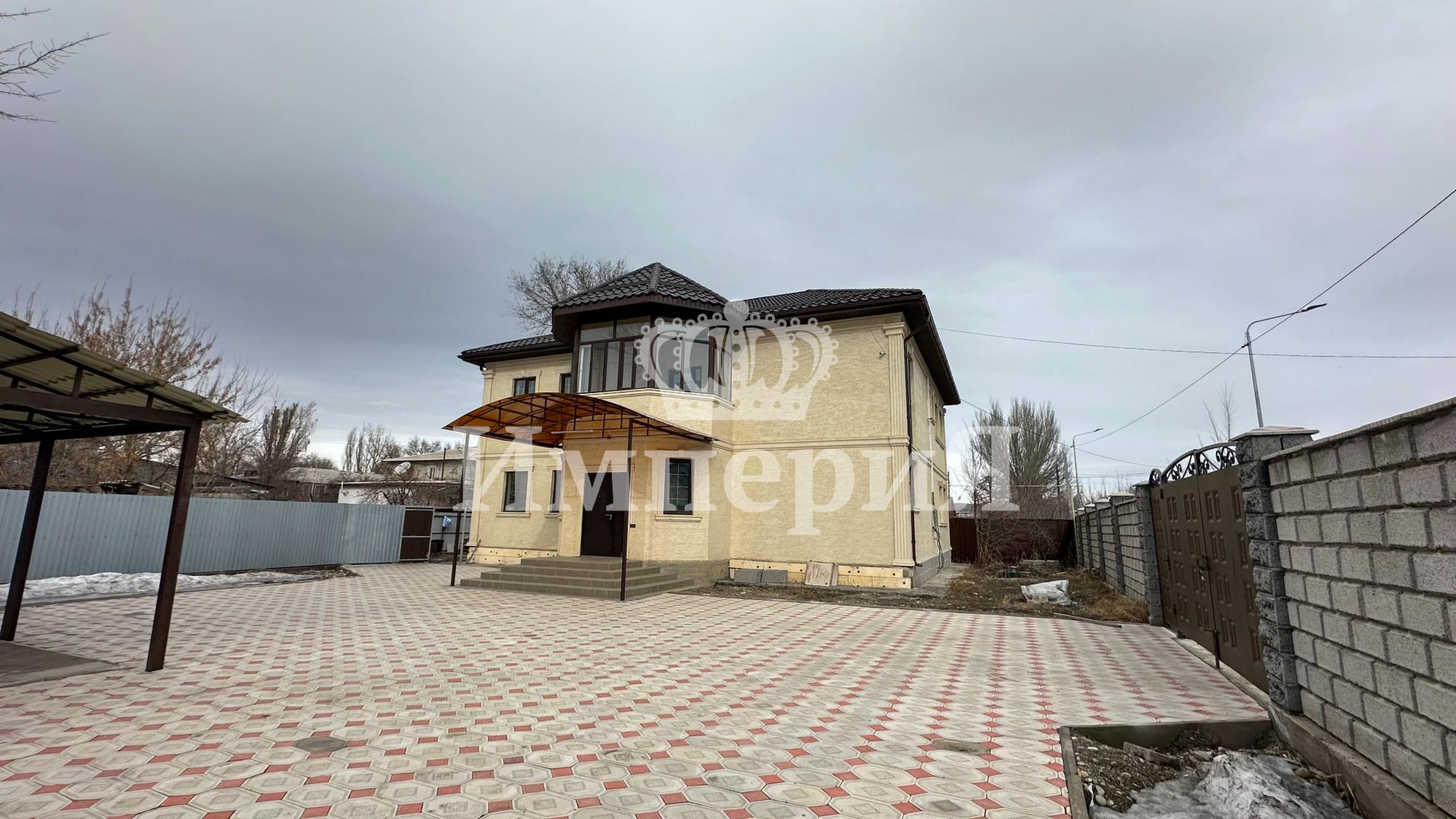 6-комнантный квартира, 310.0 м²,Айтыкова за 135 000 000