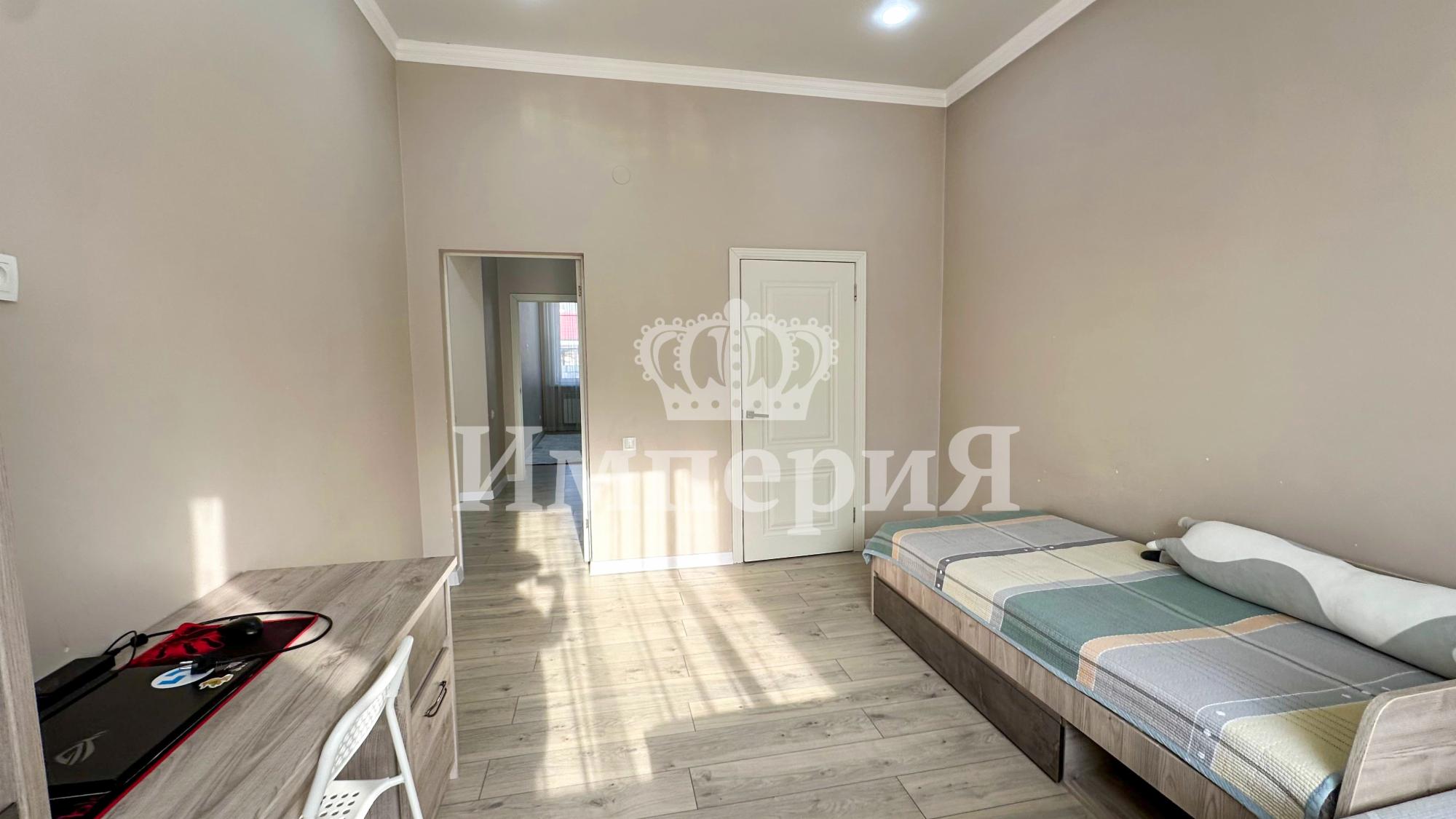 4-комнантный квартира, 140.0 м²,Бактыбаева за 59 000 000
