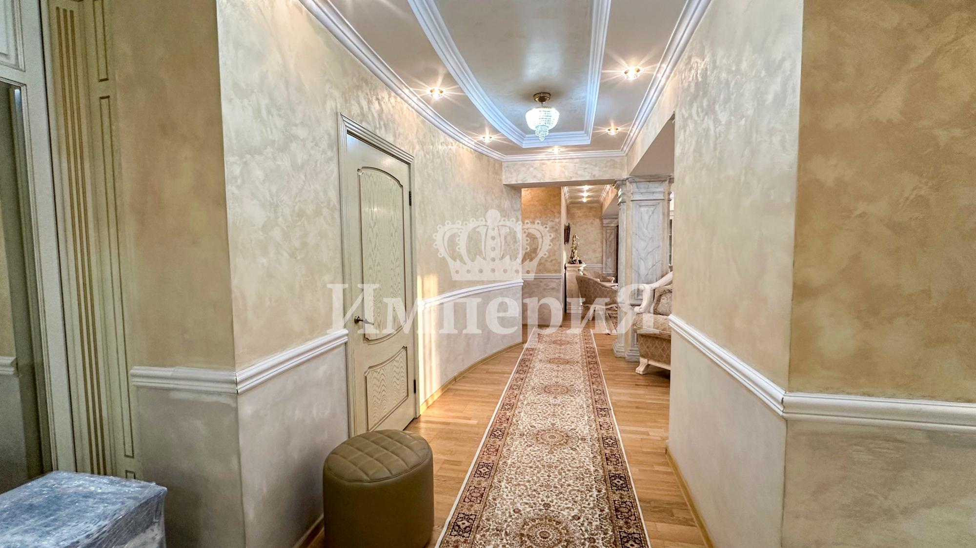 5-комнантная квартира, 180.0 м²,Каратал за 80 000 000