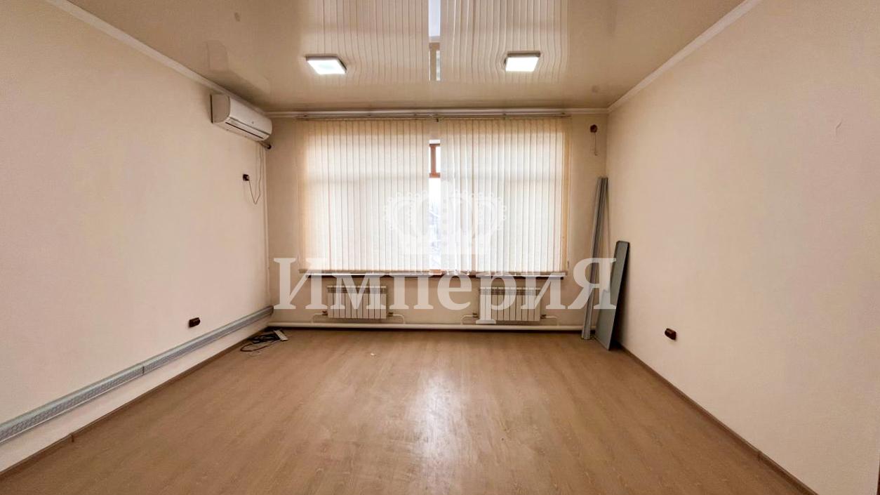 6-комнантный квартира, 540.0 м²,Кадыржанова за 160 000 000