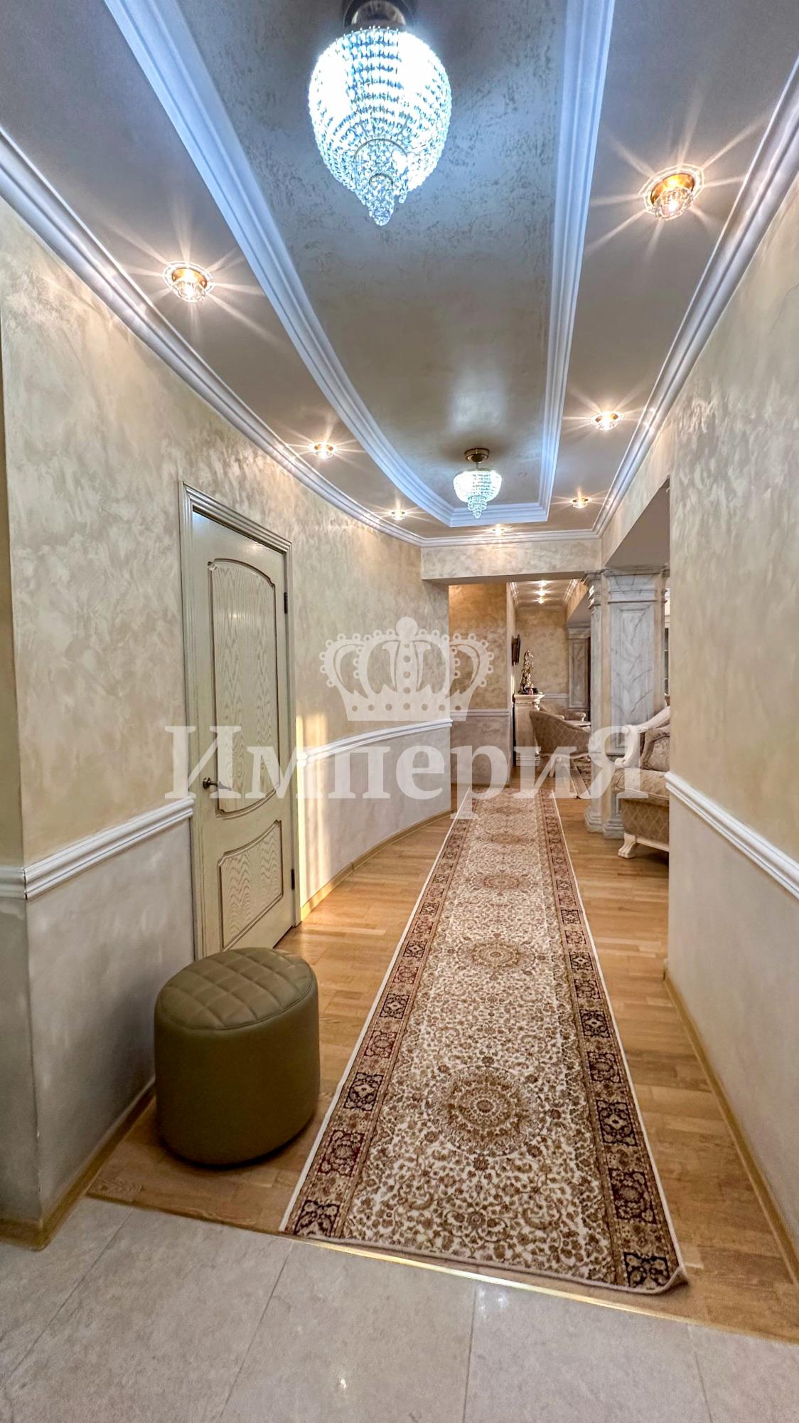 5-комнантная квартира, 180.0 м²,Каратал за 80 000 000