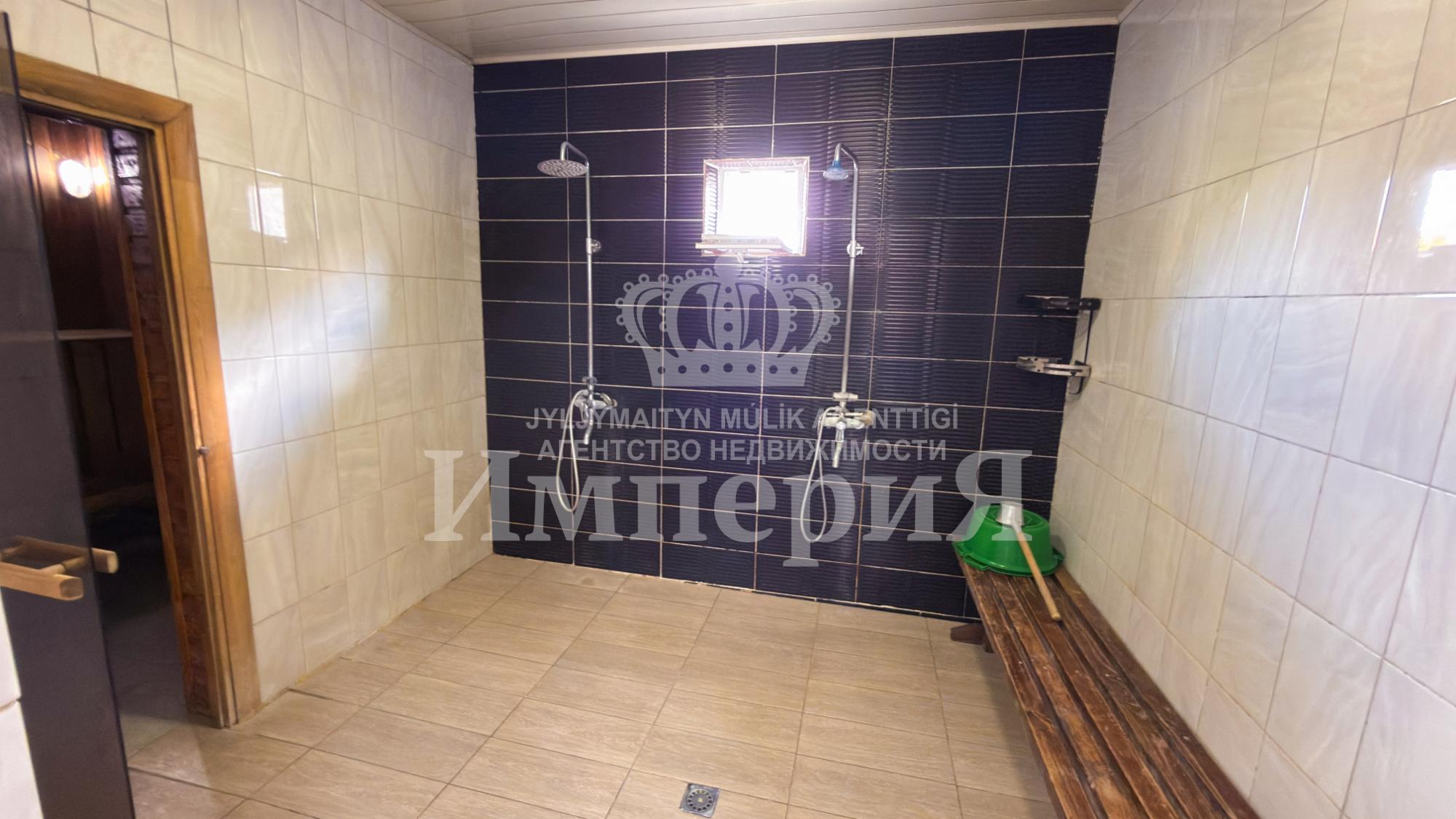5-комнантный квартира, 172.0 м²,Амангельды за 70 000 000