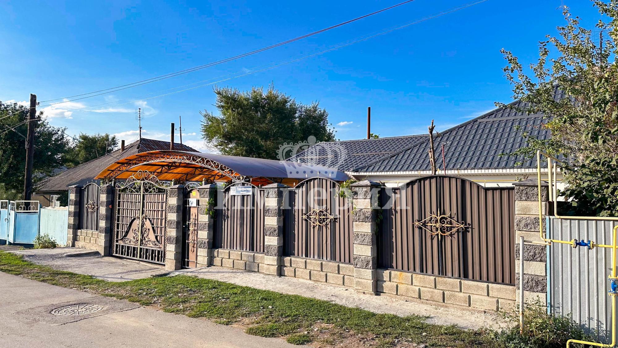 4-комнантный квартира, 110.8 м²,Панфилова за 21 500 000