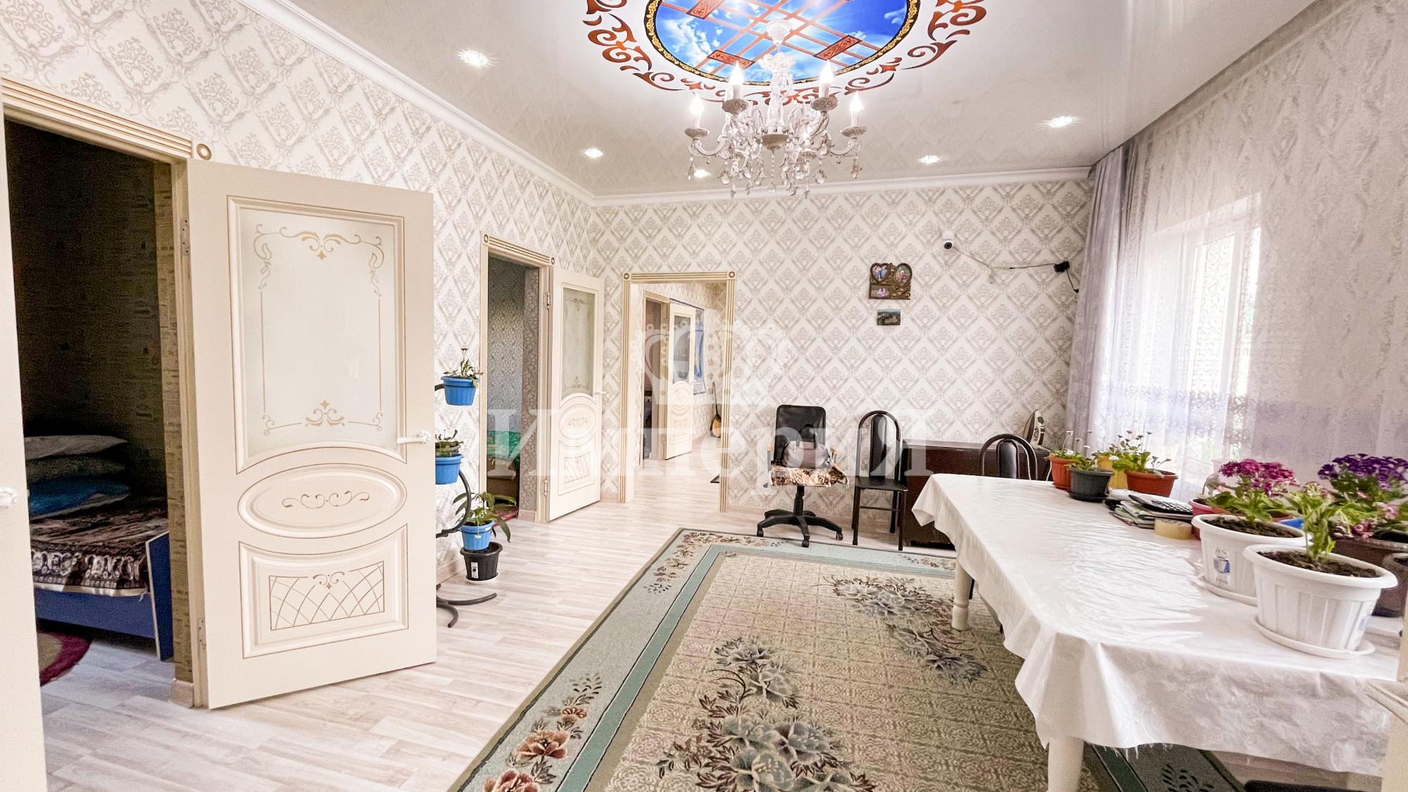 5-комнантный квартира, 120.0 м²,Центр за 22 000 000