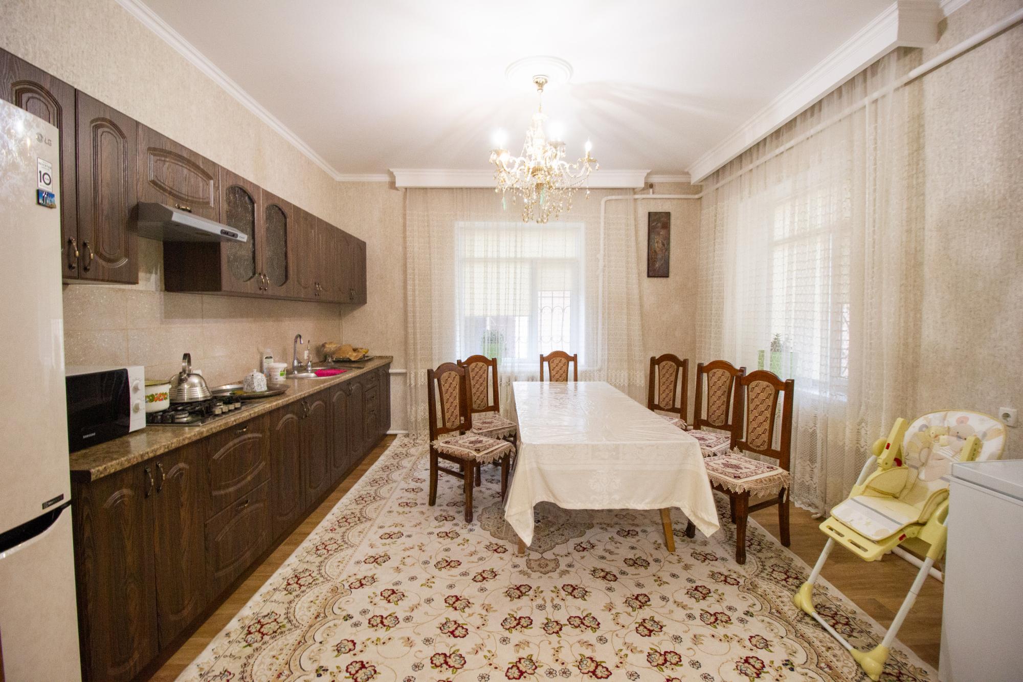 5-комнантный квартира, 220.0 м²,Восточный за 61 000 000