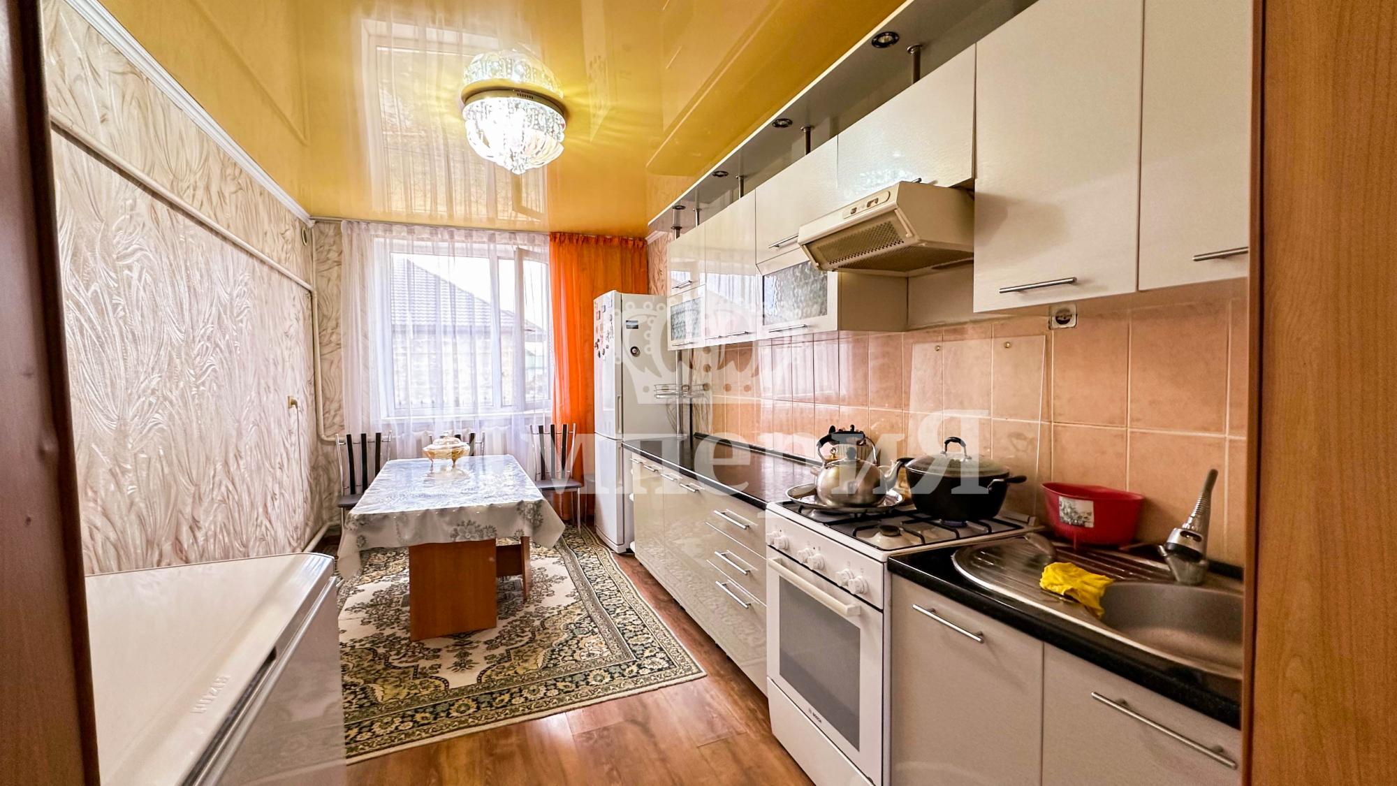 5-комнантный квартира, 126.0 м²,Карасай Батыра за 25 000 000