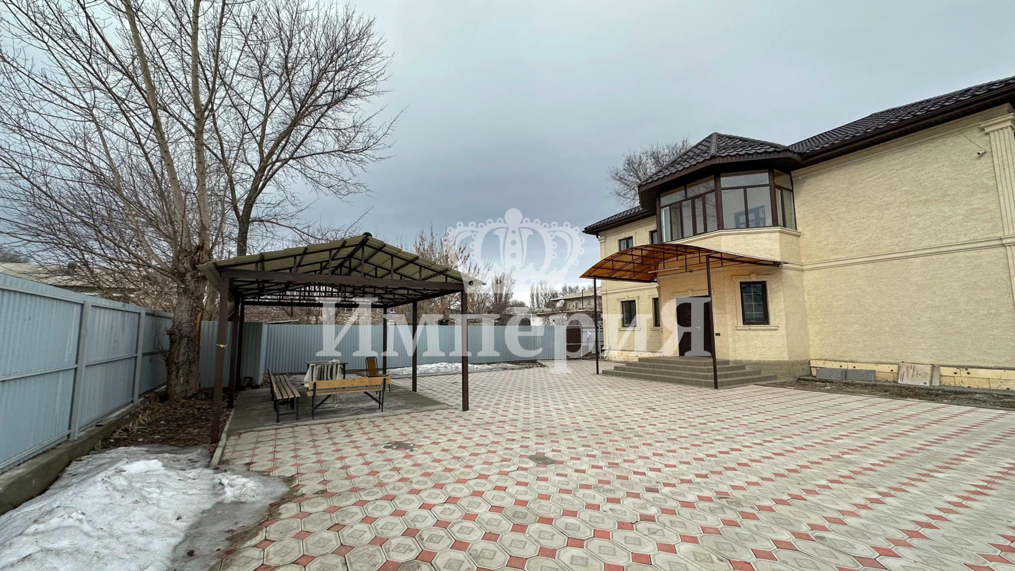 6-комнантный квартира, 310.0 м²,Айтыкова за 135 000 000