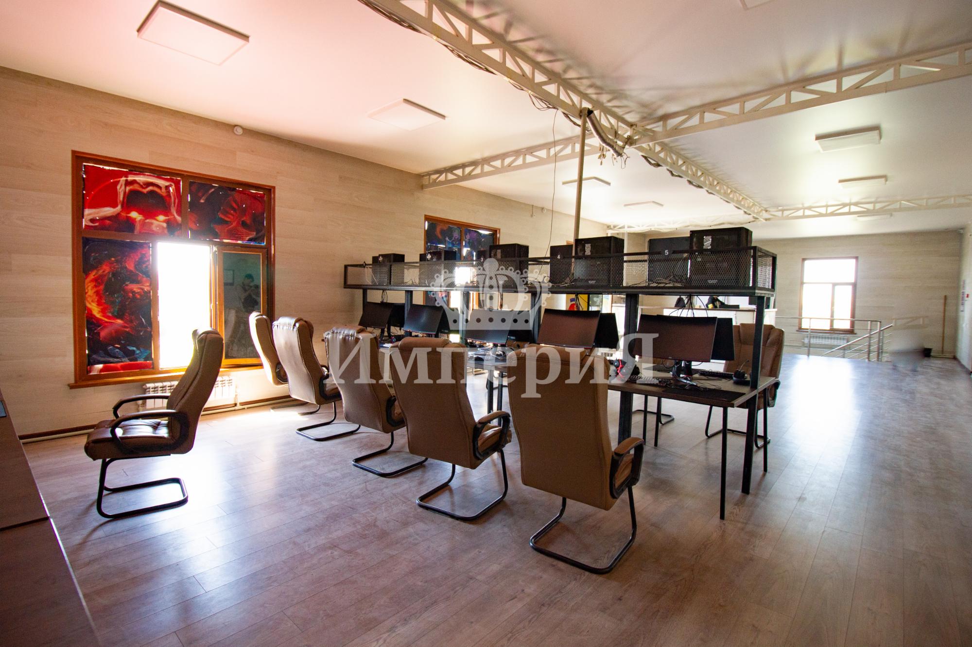 10-комнантный квартира, 327.0 м²,Кунаева за 95 000 000