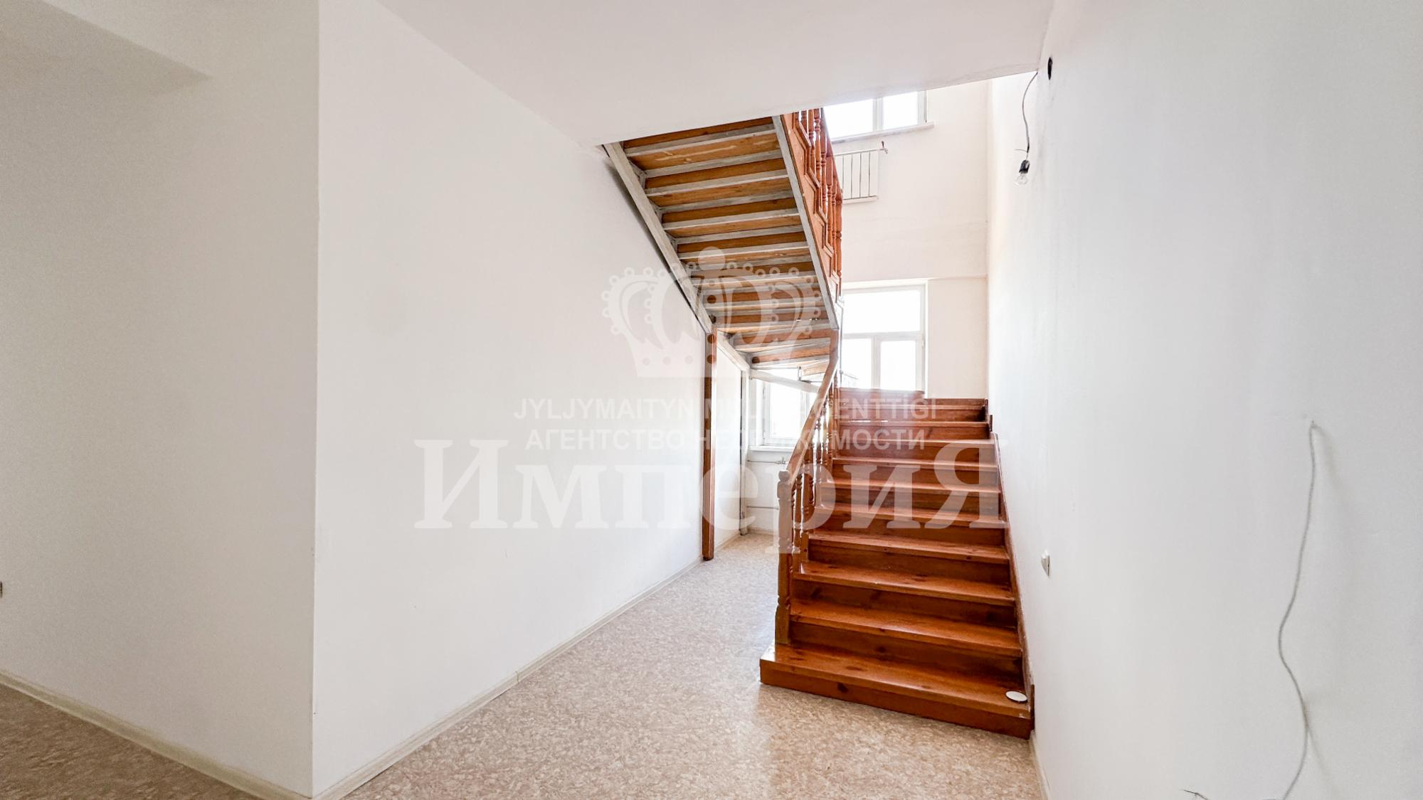 5-комнантная квартира, 227.0 м²,Каратал за 55 000 000