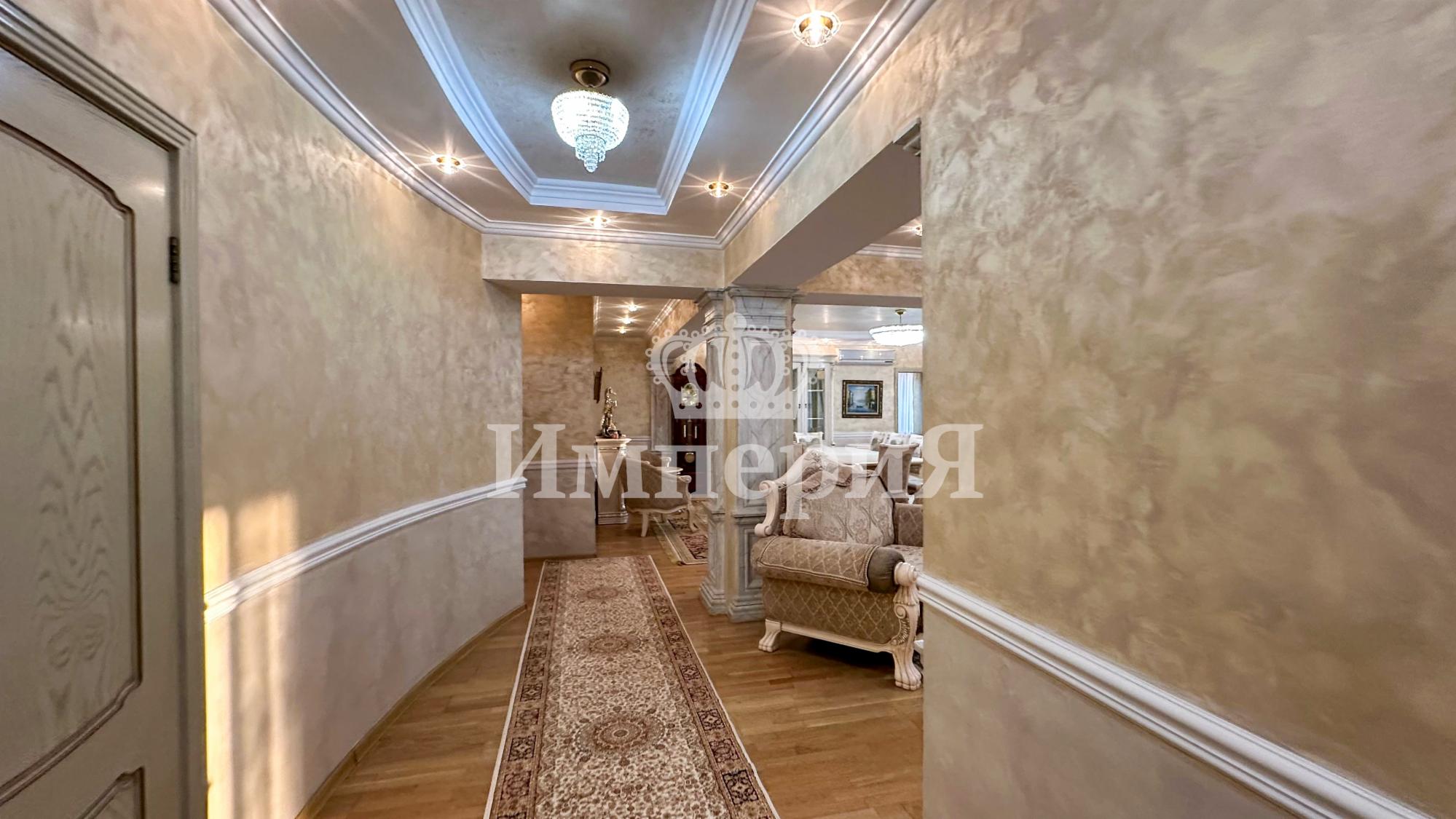 5-комнантная квартира, 180.0 м²,Каратал за 80 000 000