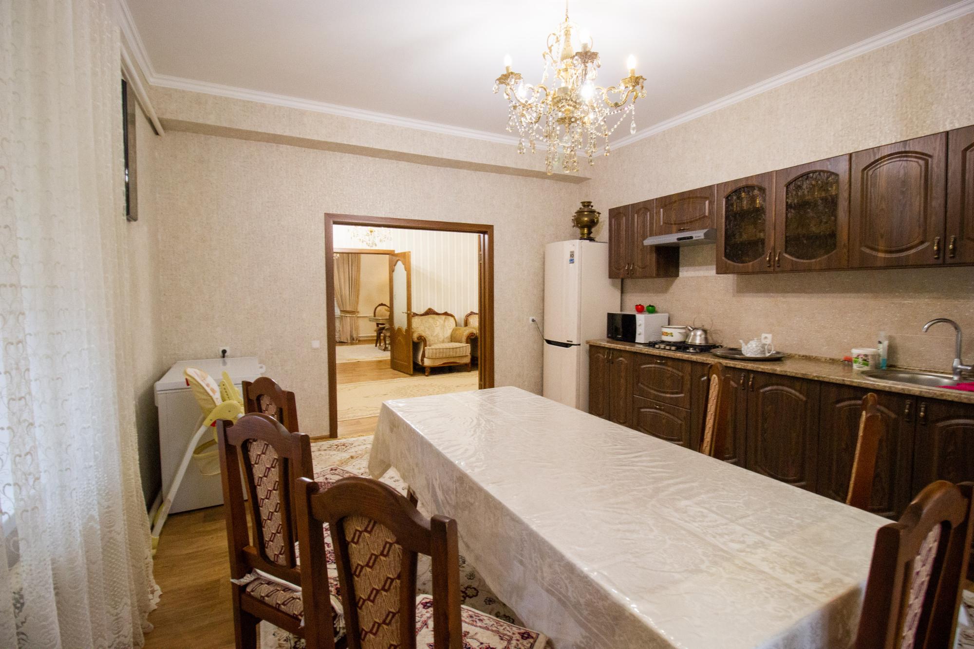 5-комнантный квартира, 220.0 м²,Восточный за 61 000 000