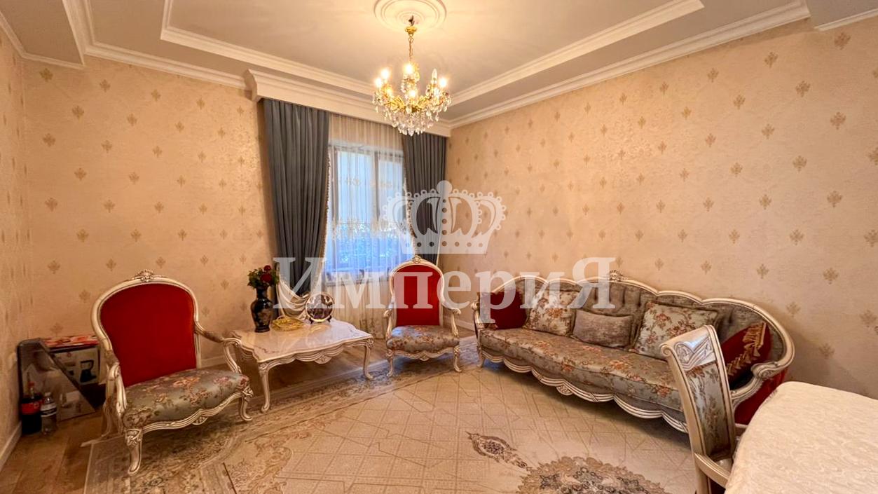 5-комнантный квартира, 168.0 м²,Казыбаева за 70 000 000