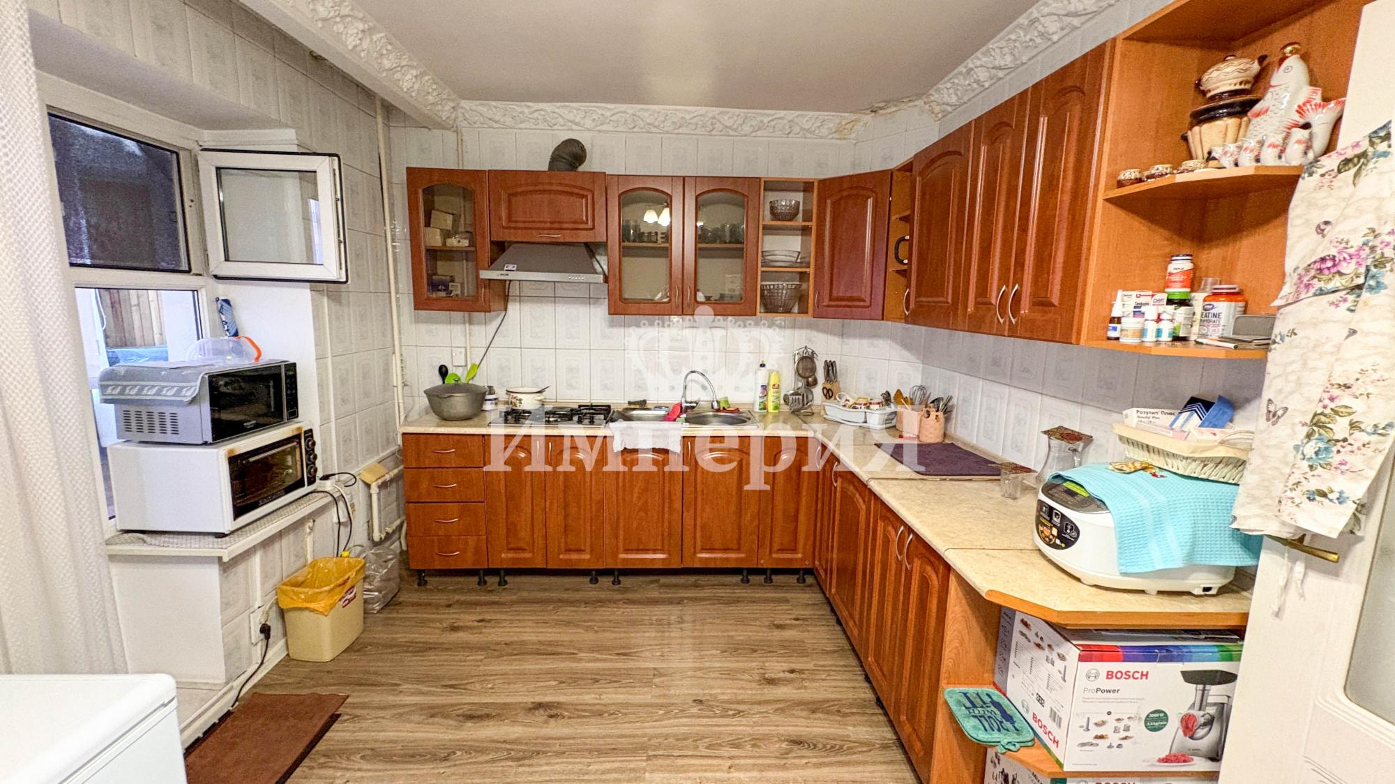 5-комнантная квартира, 150.0 м²,Толебаева за 47 000 000