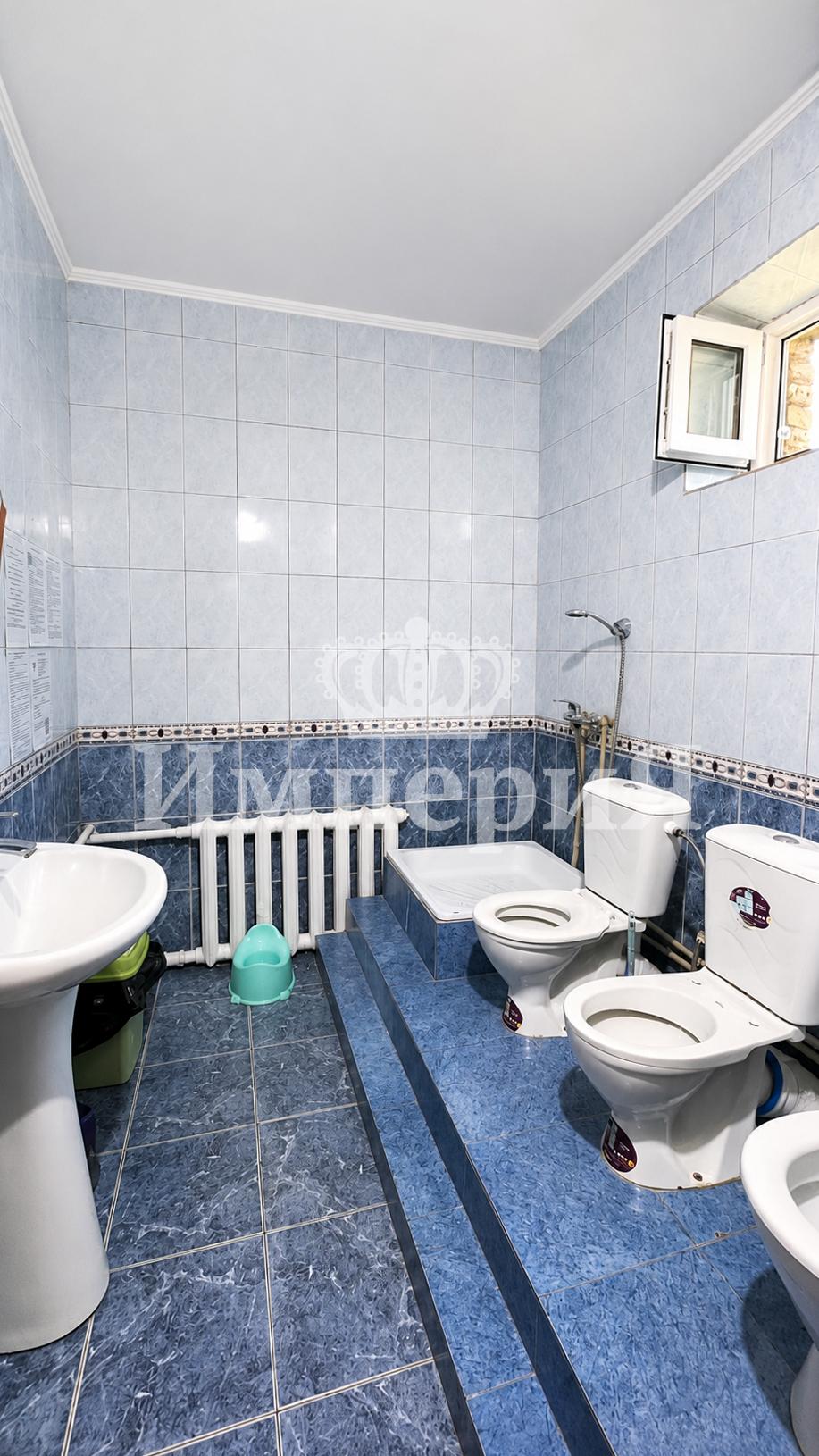15-комнантный квартира, 266.0 м²,Калиева за 90 000 000