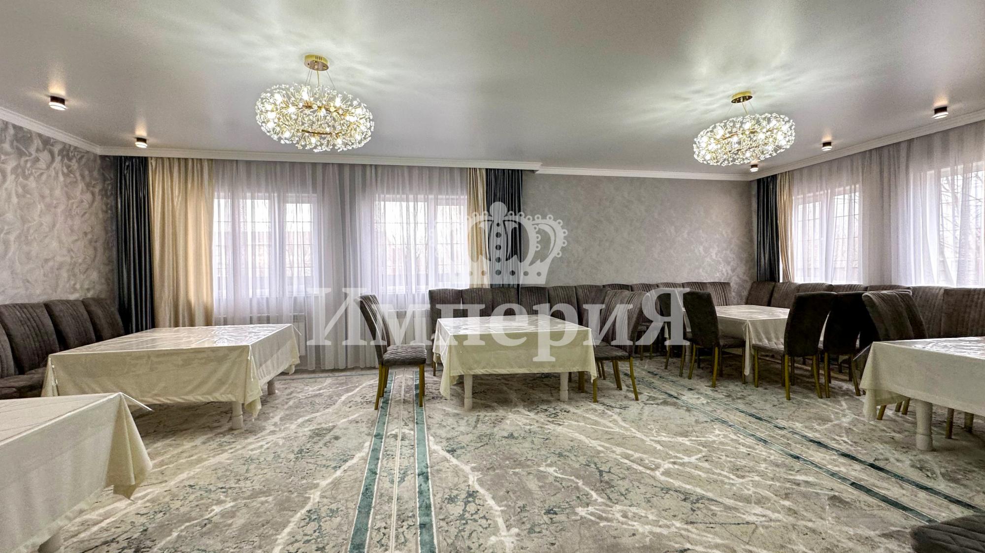 6-комнантный квартира, 310.0 м²,Айтыкова за 135 000 000