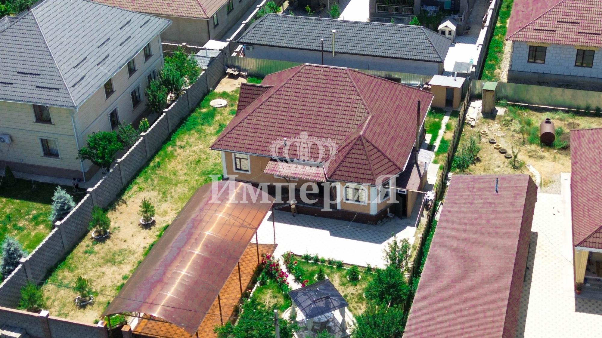 6-комнантный квартира, 160.0 м²,Есенберлина за 65 000 000