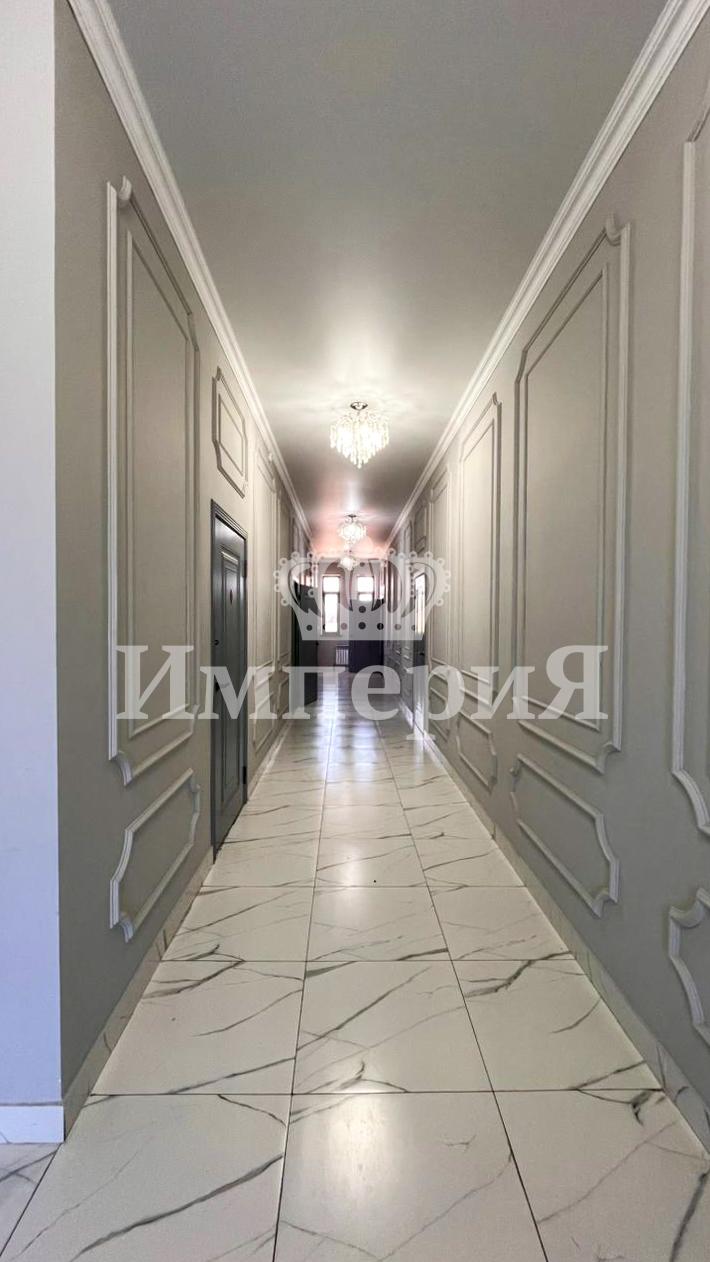 7-комнантный квартира, 428.0 м²,Желтоксан за 230 000 000