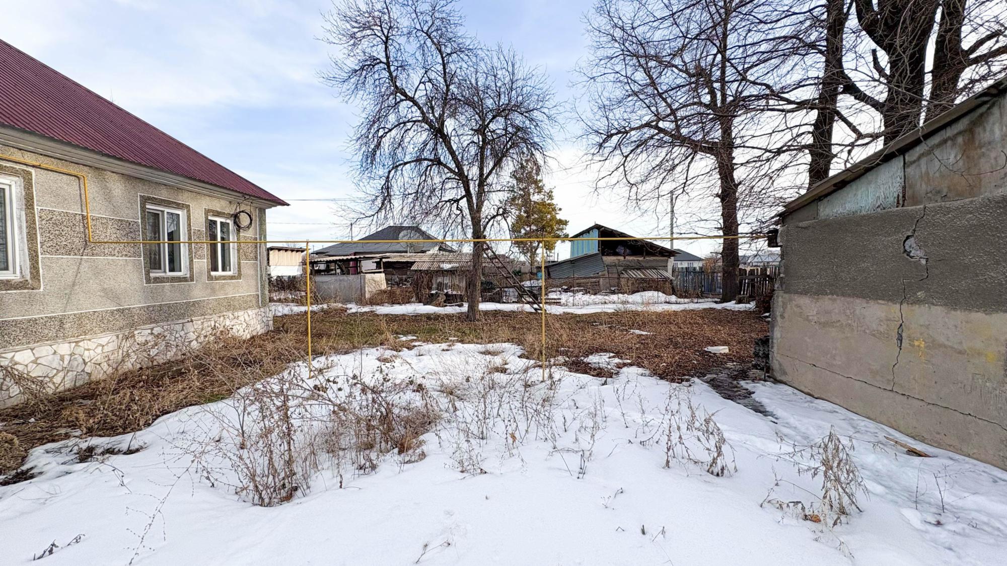 5-комнантный квартира, 130.0 м²,Байконыр за 16 000 000