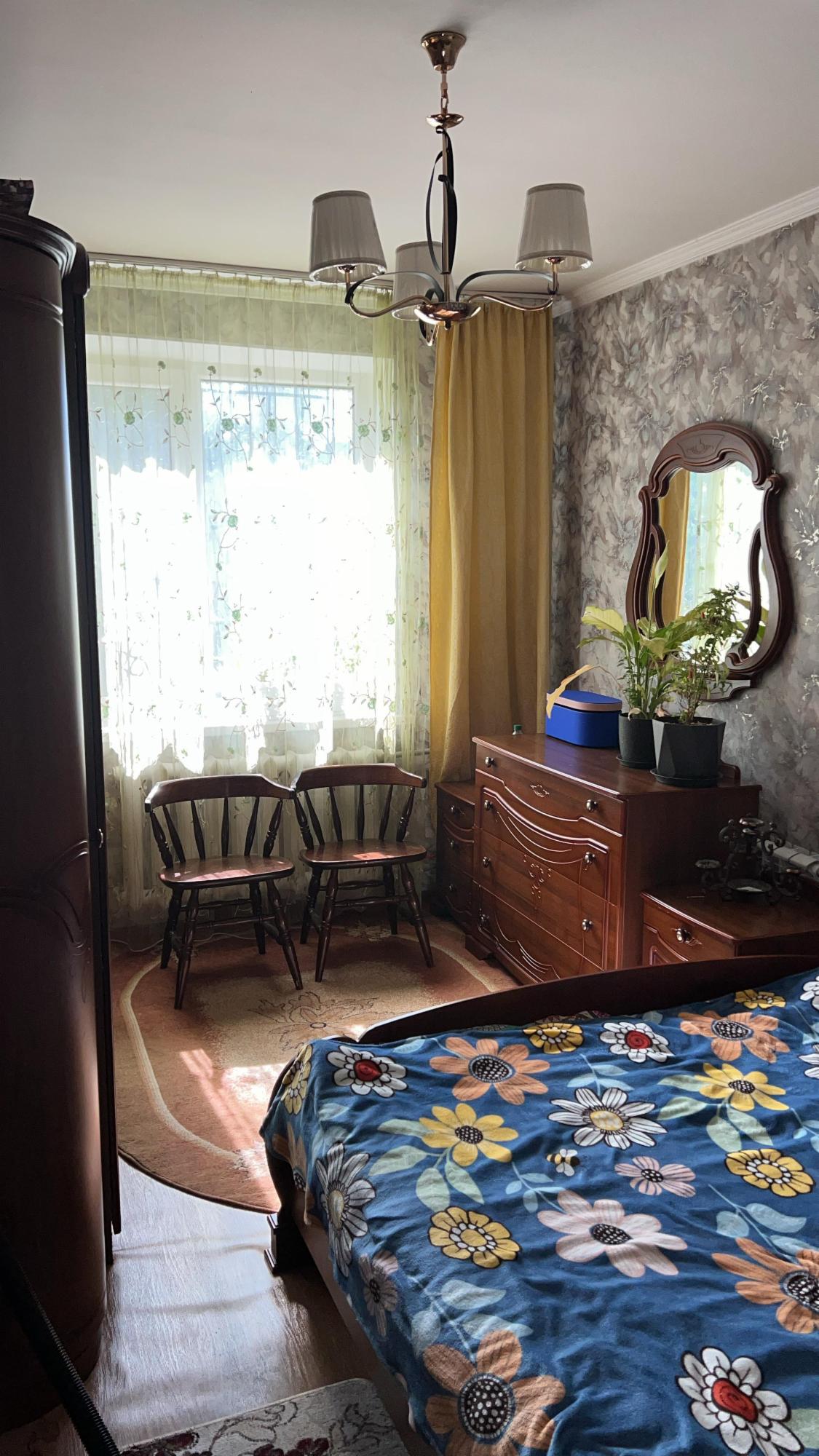 4-комнантная квартира, 80.0 м²,Военный городок за 30 000 000