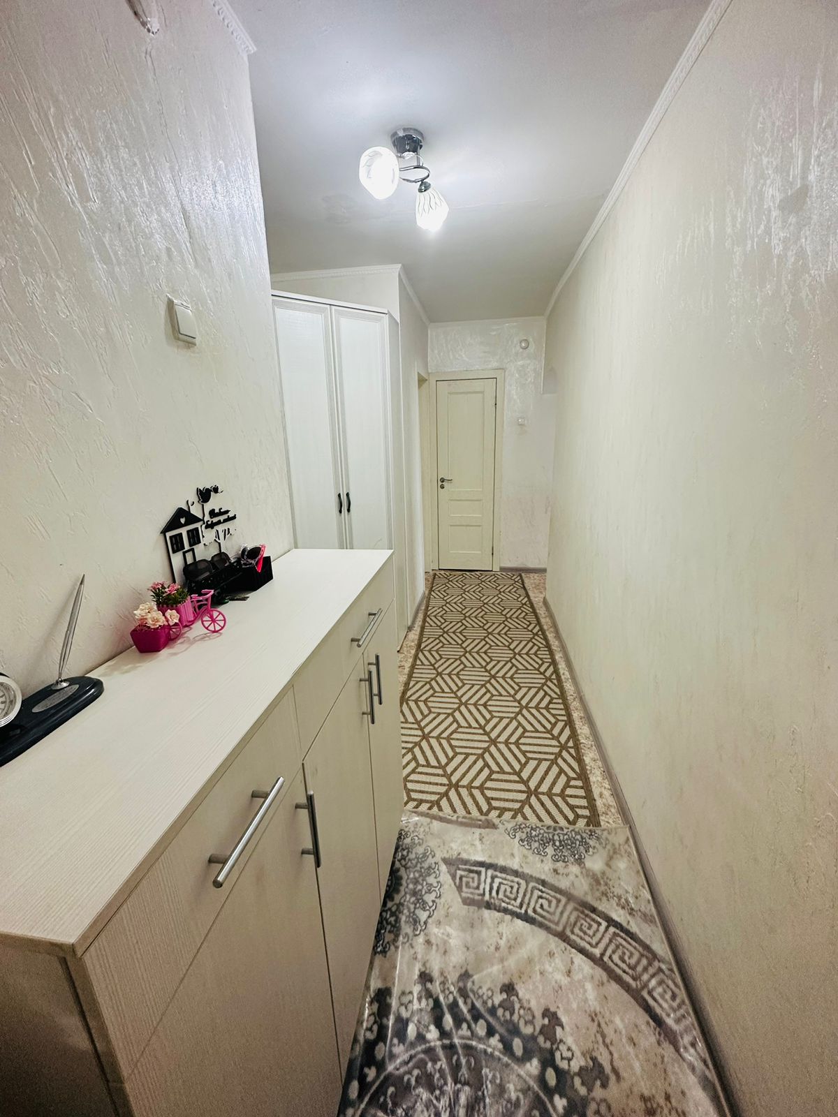 2-комнантная квартира, 51.9 м²,4 мкр за 17 500 000