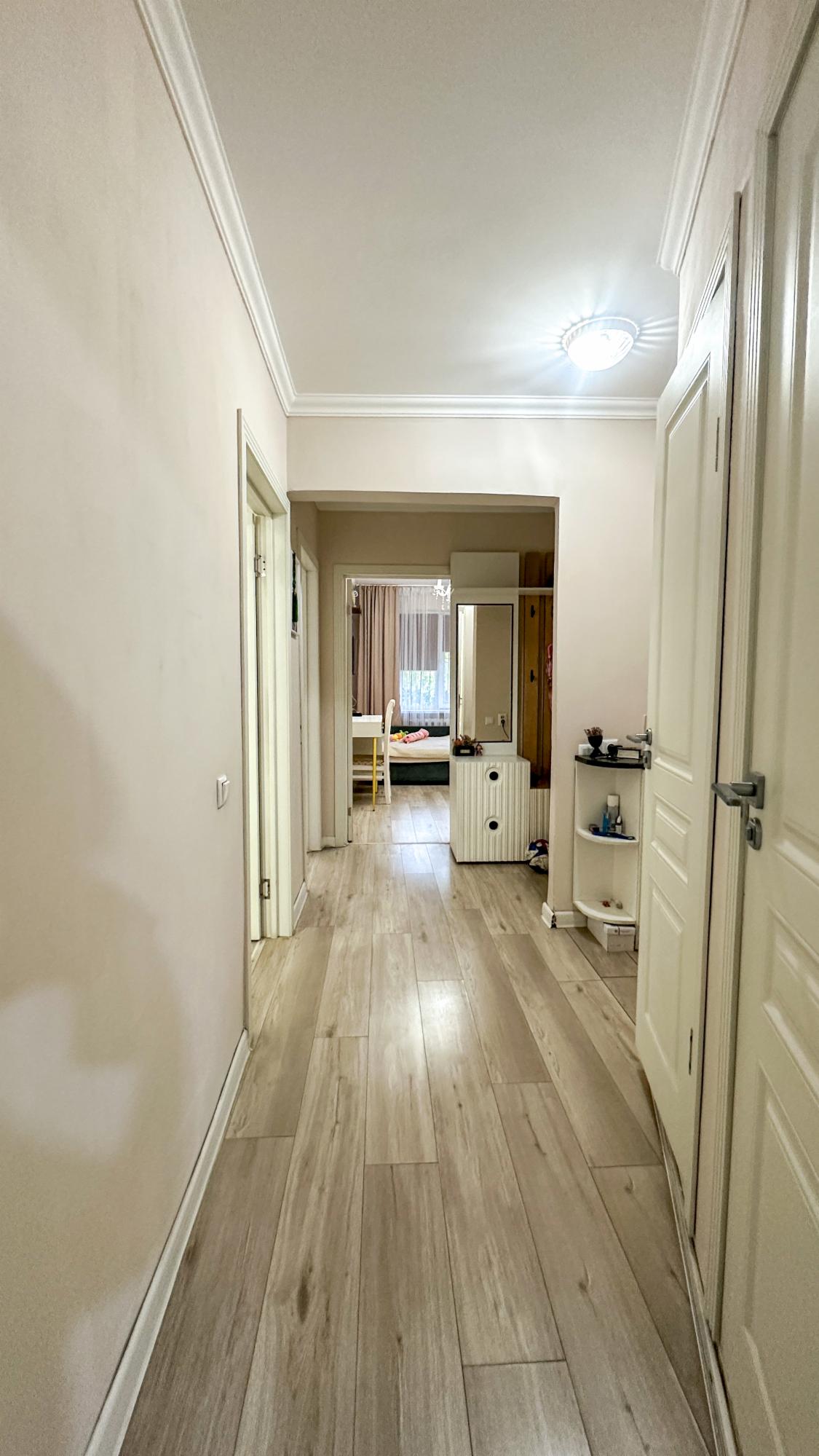 3-комнантная квартира, 63.0 м²,5 мкр за 20 300 000