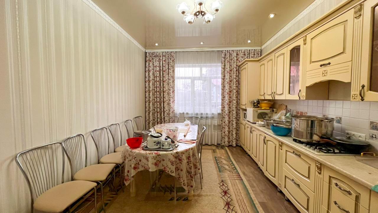 5-комнантный квартира, 150.0 м²,Ескельды Би за 65 000 000
