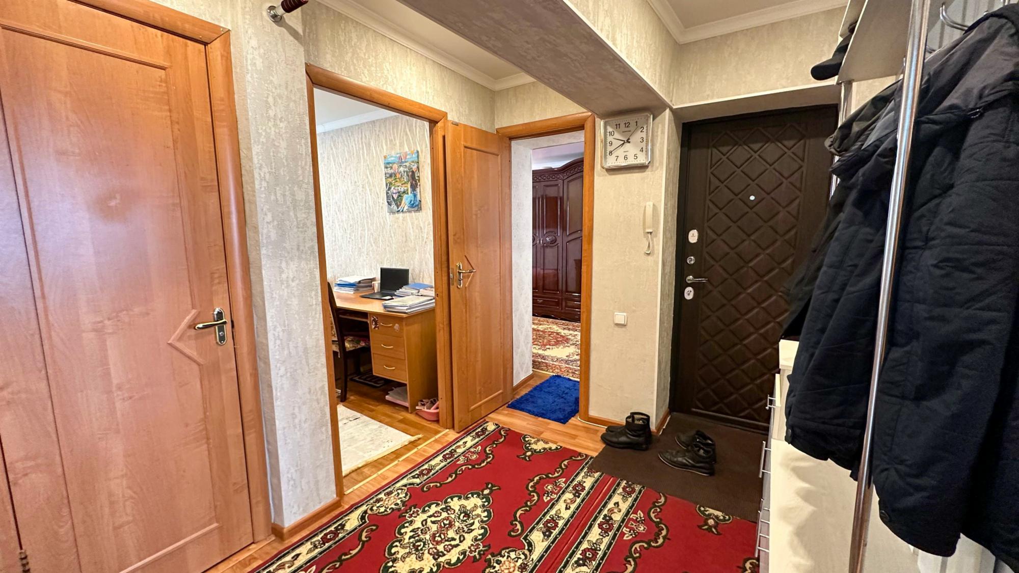 4-комнантная квартира, 80.0 м²,5 мкр за 27 000 000