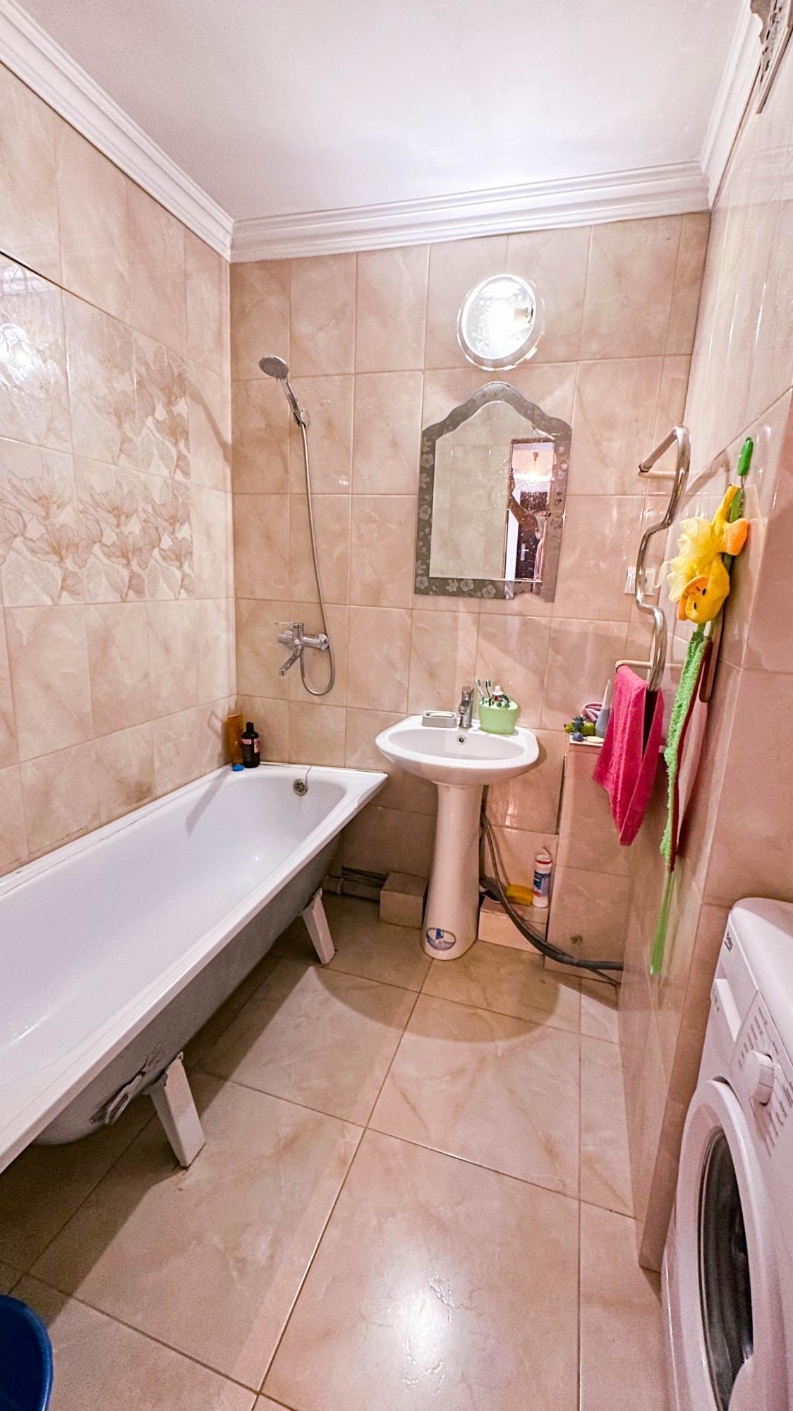 2-комнантная квартира, 63.0 м²,Алдабергенова за 21 000 000