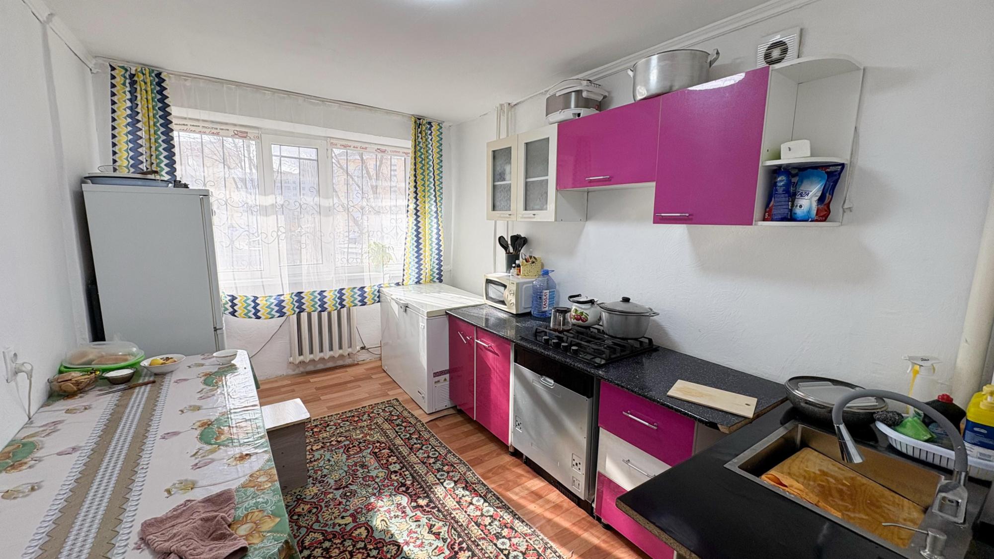 3-комнантная квартира, 62.0 м²,мкр Самал за 20 300 000