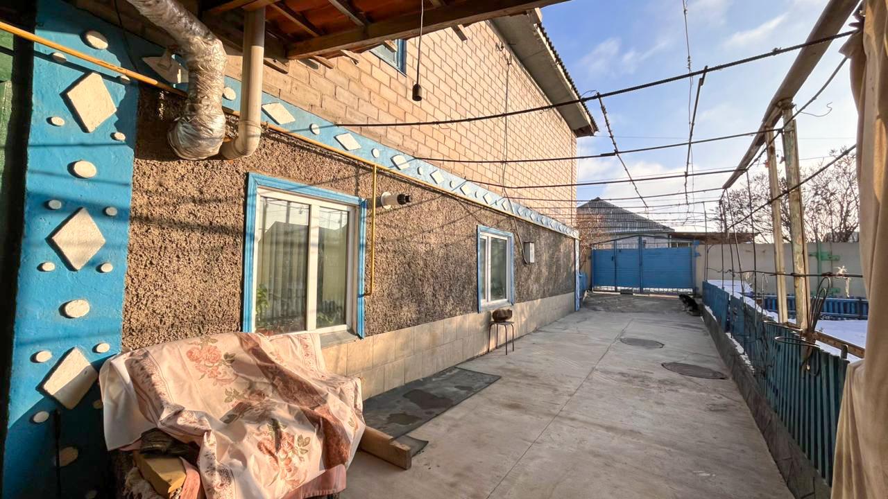 5-комнантный квартира, 134.0 м²,Шаляпина за 25 300 000