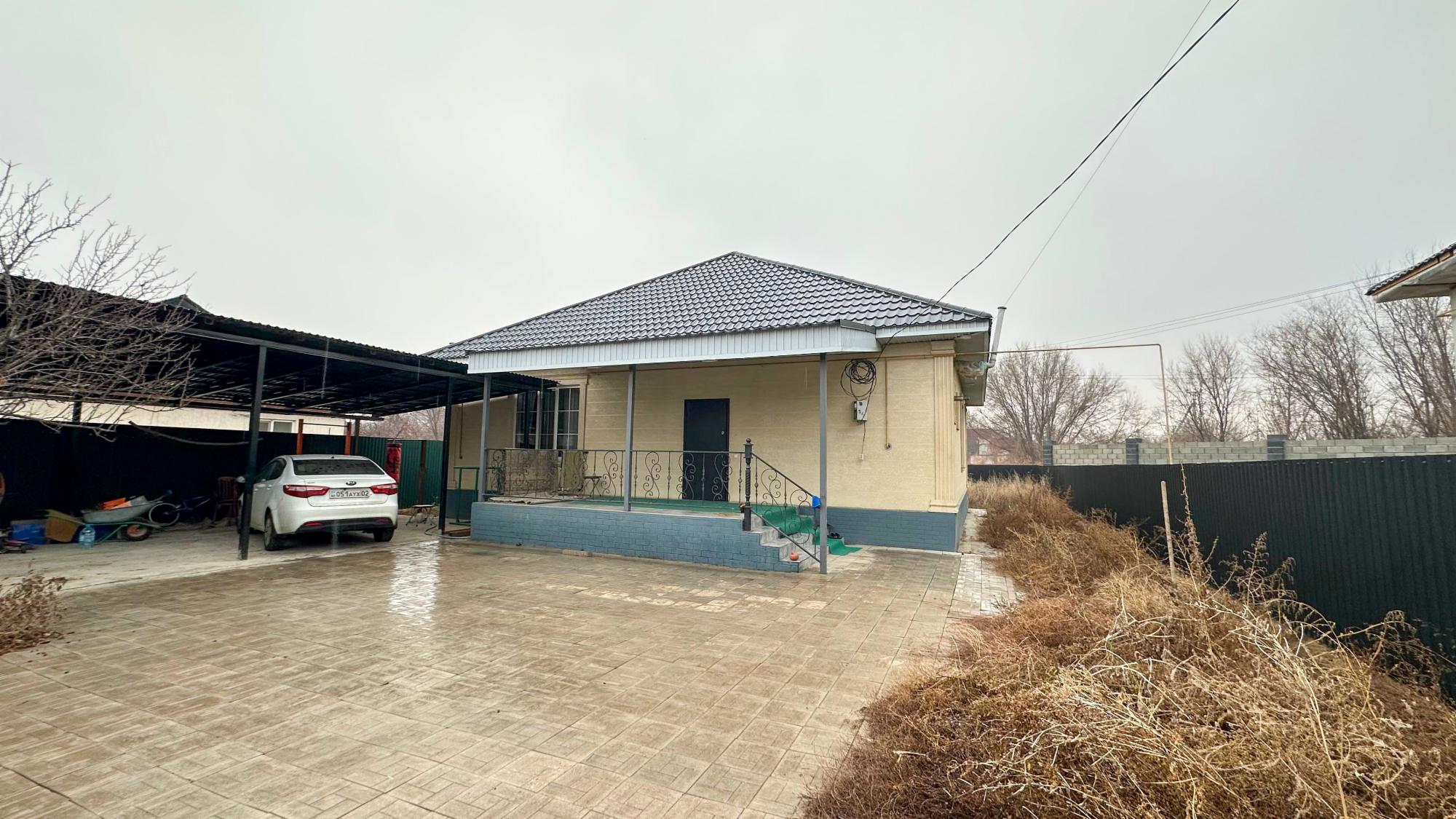 4-комнантный квартира, 125.0 м²,Карлыгаш за 45 500 000