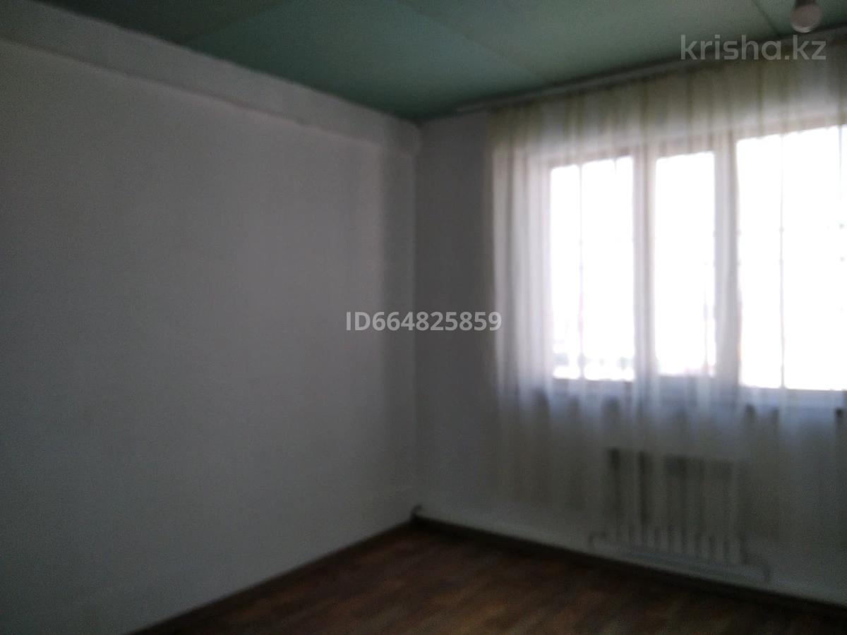 9-комнантный квартира, 270.0 м²,Амангельды за 120 000 000