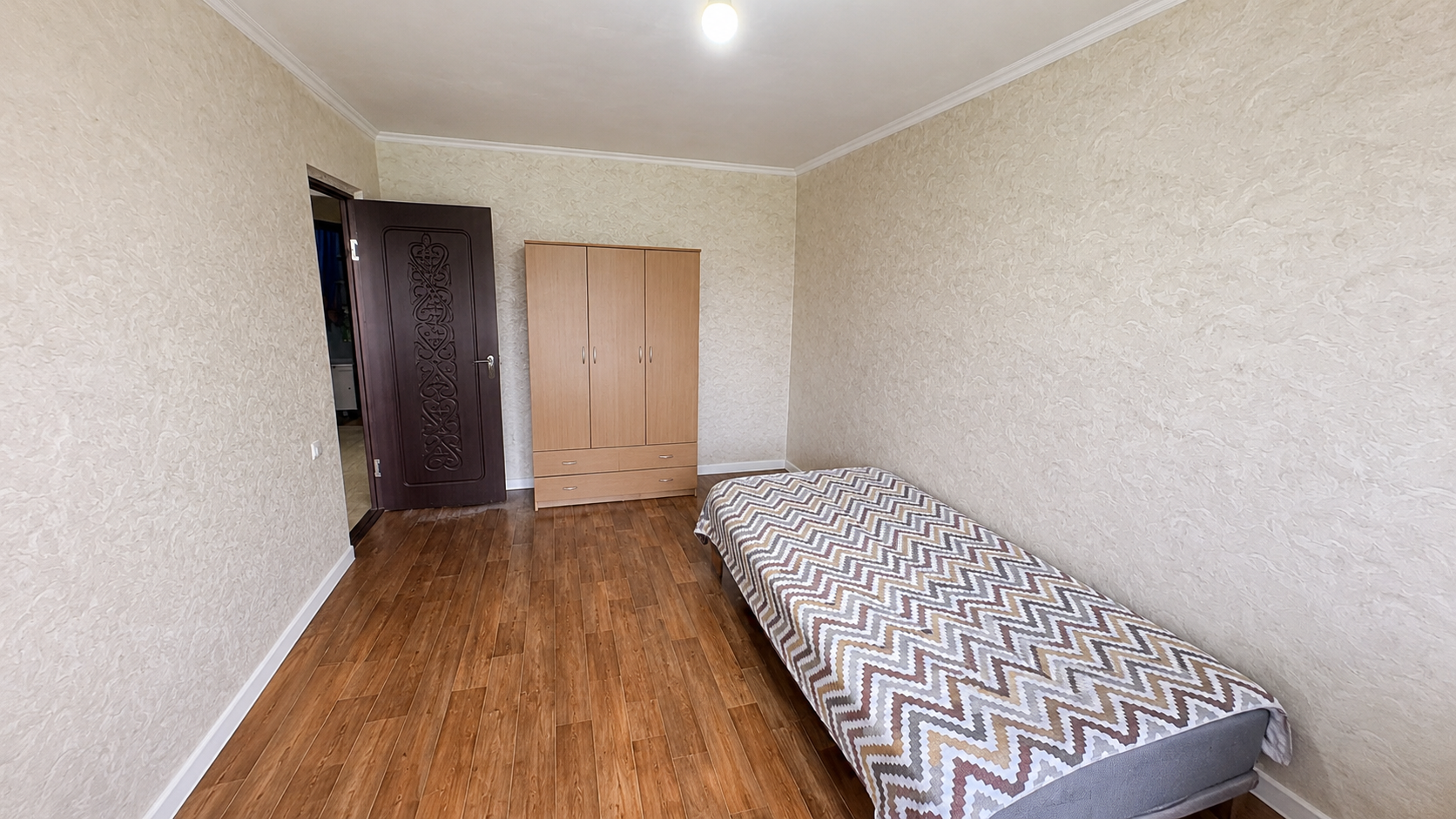 3-комнантная квартира, 62.0 м²,4 мкр за 20 800 000