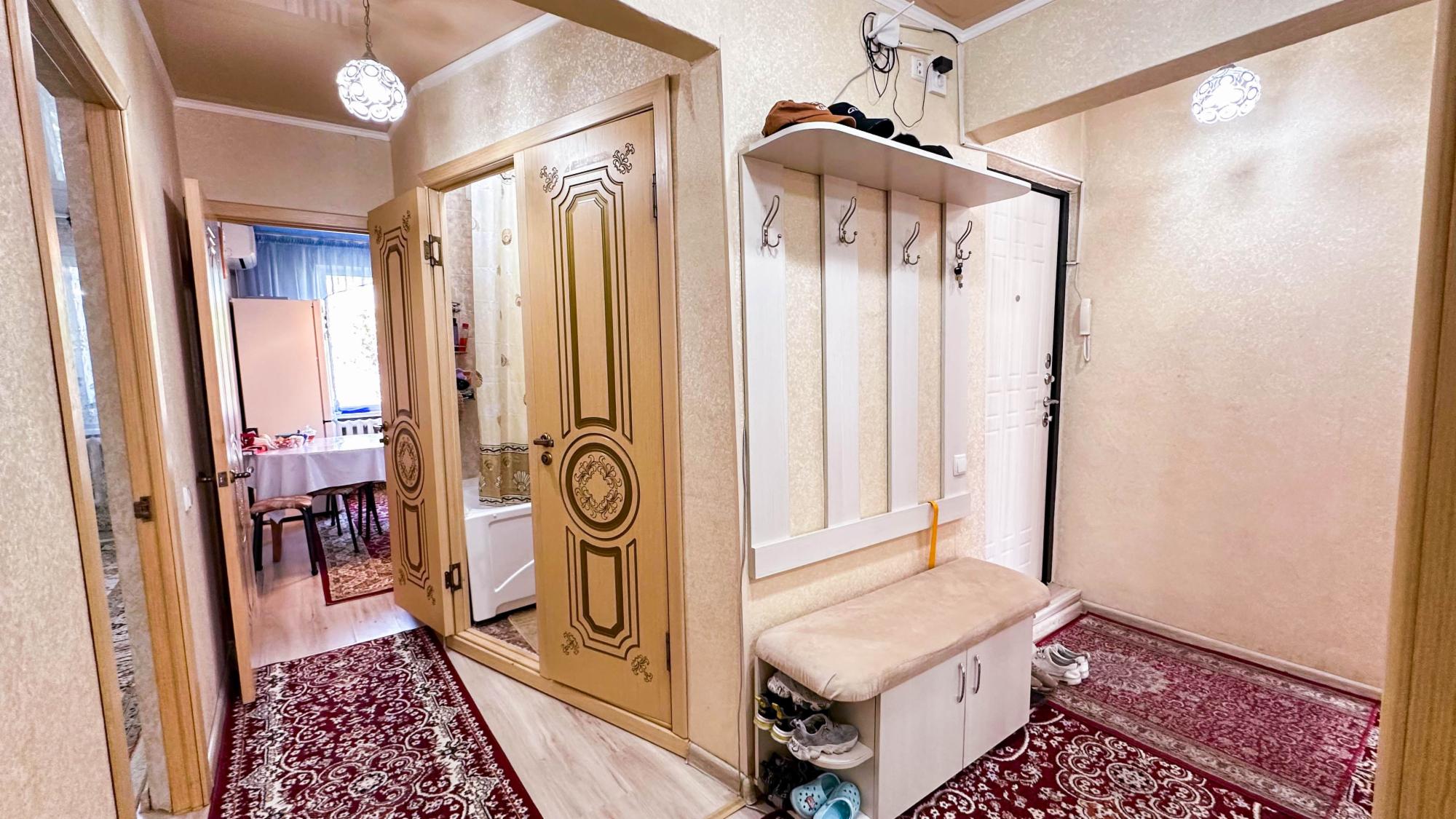 4-комнантная квартира, 74.5 м²,Назарбаева за 24 500 000