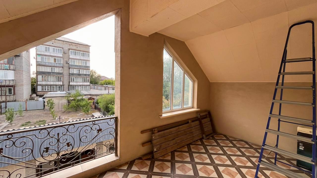6-комнантный квартира, 198.0 м²,Центр за 65 000 000