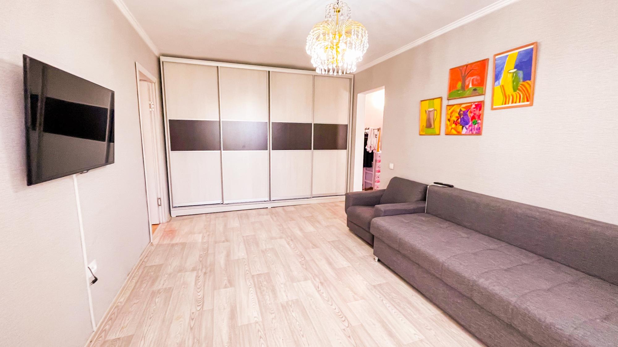 3-комнантная квартира, 50.0 м²,Казахстанская за 16 000 000