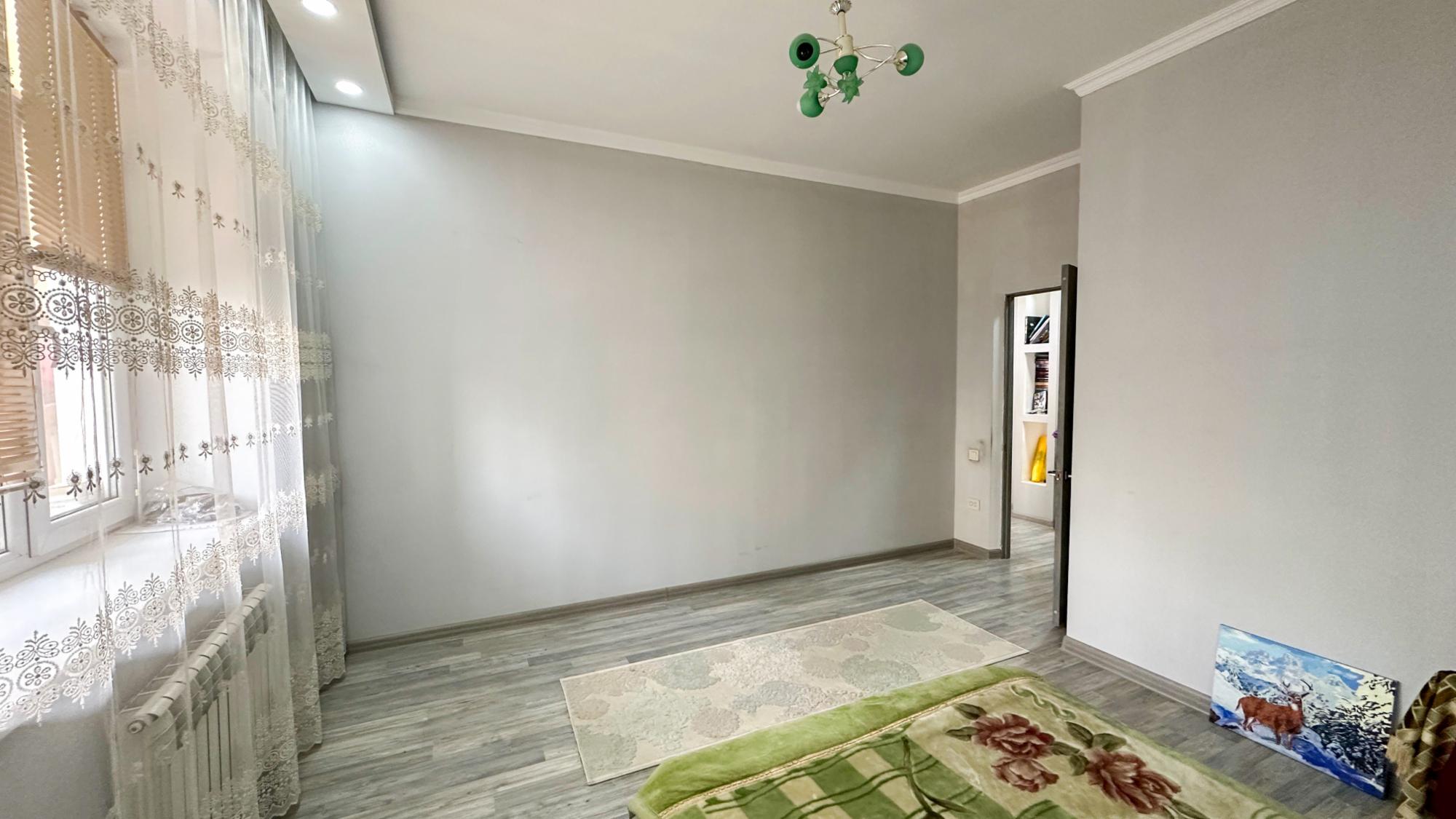 2-комнантная квартира, 80.0 м²,Кунаева за 40 400 000