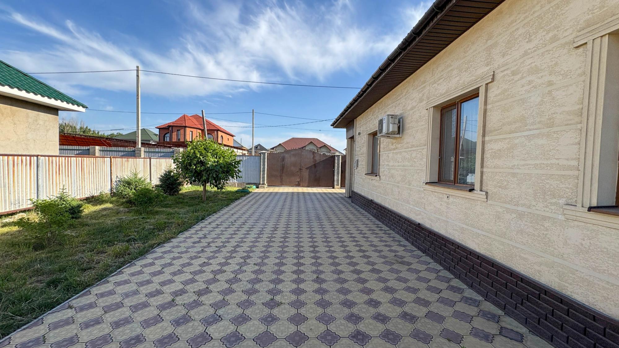 4-комнантный квартира, 132.0 м²,Кок Жазык за 47 000 000