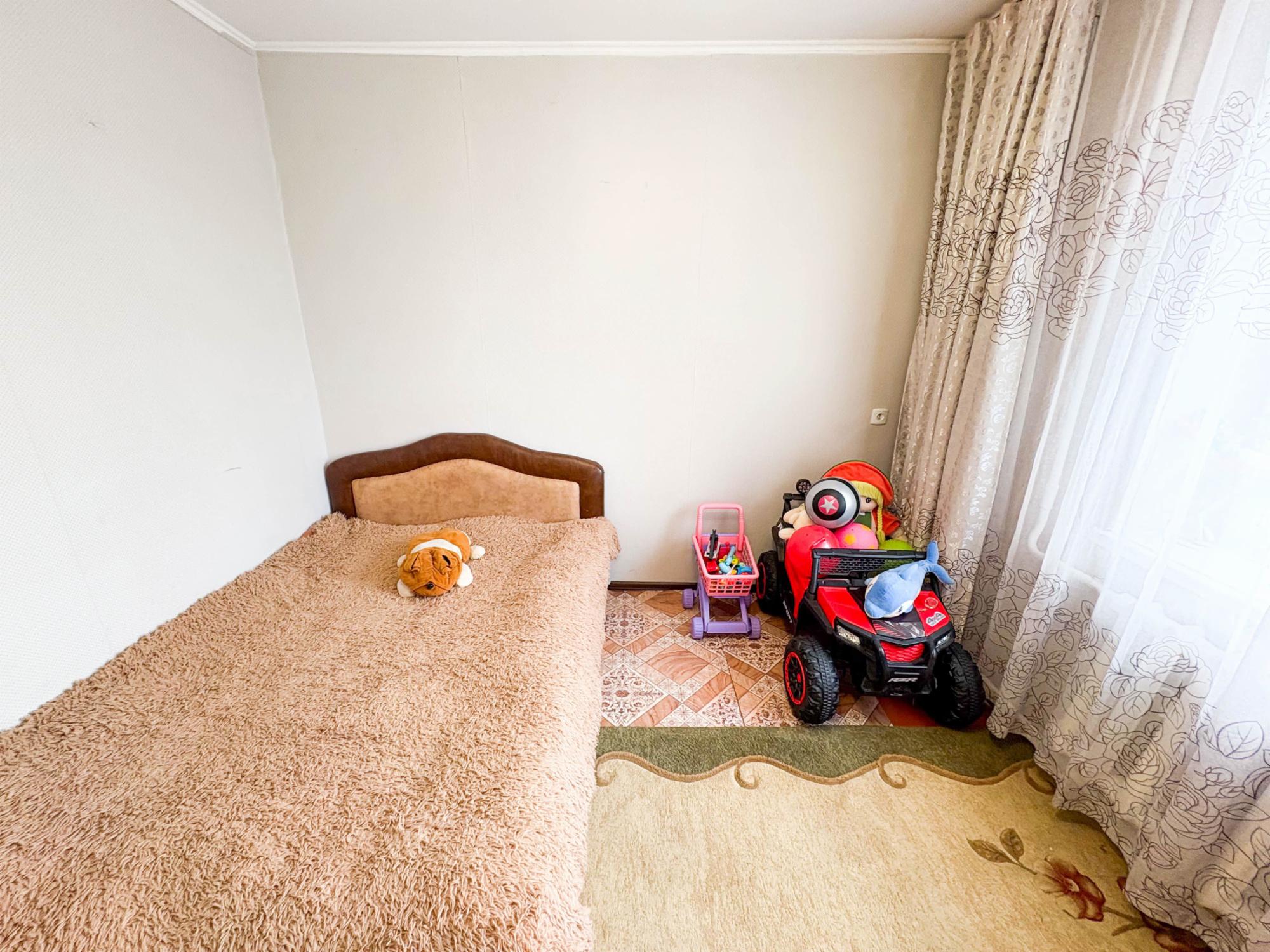 4-комнантная квартира, 76.0 м²,5 мкр за 33 000 000